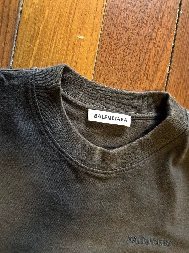 Balenciaga Balenciaga T-shirt Size US S / EU 44-46 / 1 - 4 Thumbnail