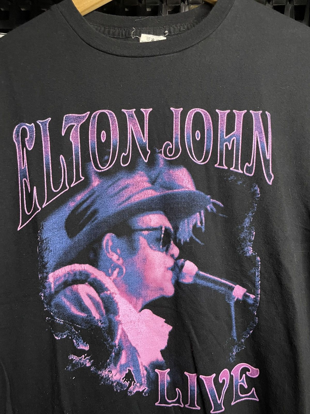 Band Tees × Vintage Vintage Elton John 2005 Tour T-shirt. Size US L / EU 52-54 / 3 - 3 Thumbnail