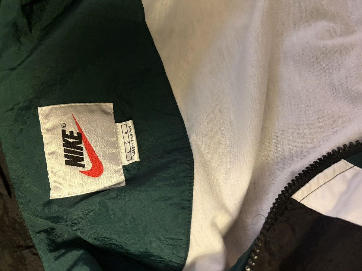 Nike Vintage nike track jacket Size US L / EU 52-54 / 3 - 3 Thumbnail