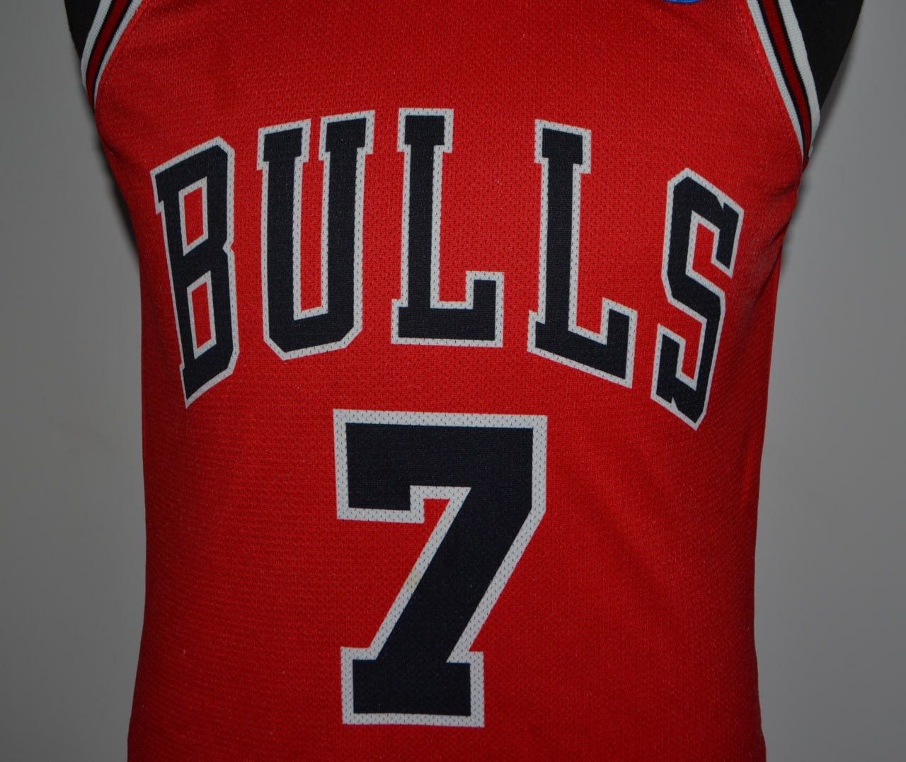 Champion × NBA CHICAGO BULLS USA GORDON BASKETBALL SHIRT JERSEY CHAMPION Size US S / EU 44-46 / 1 - 3 Thumbnail