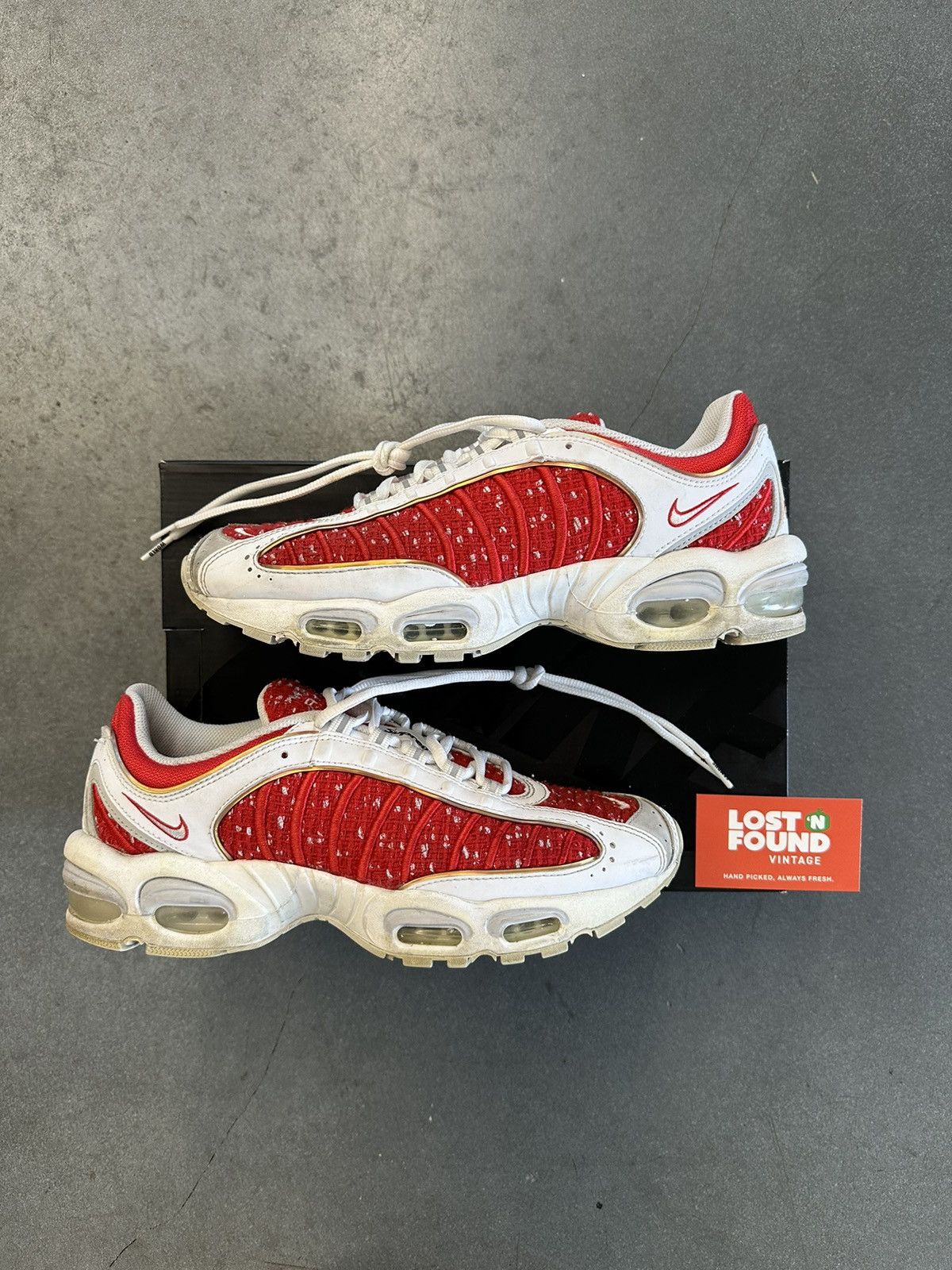 2019 Nike Supreme x Air Max Tailwind University Red