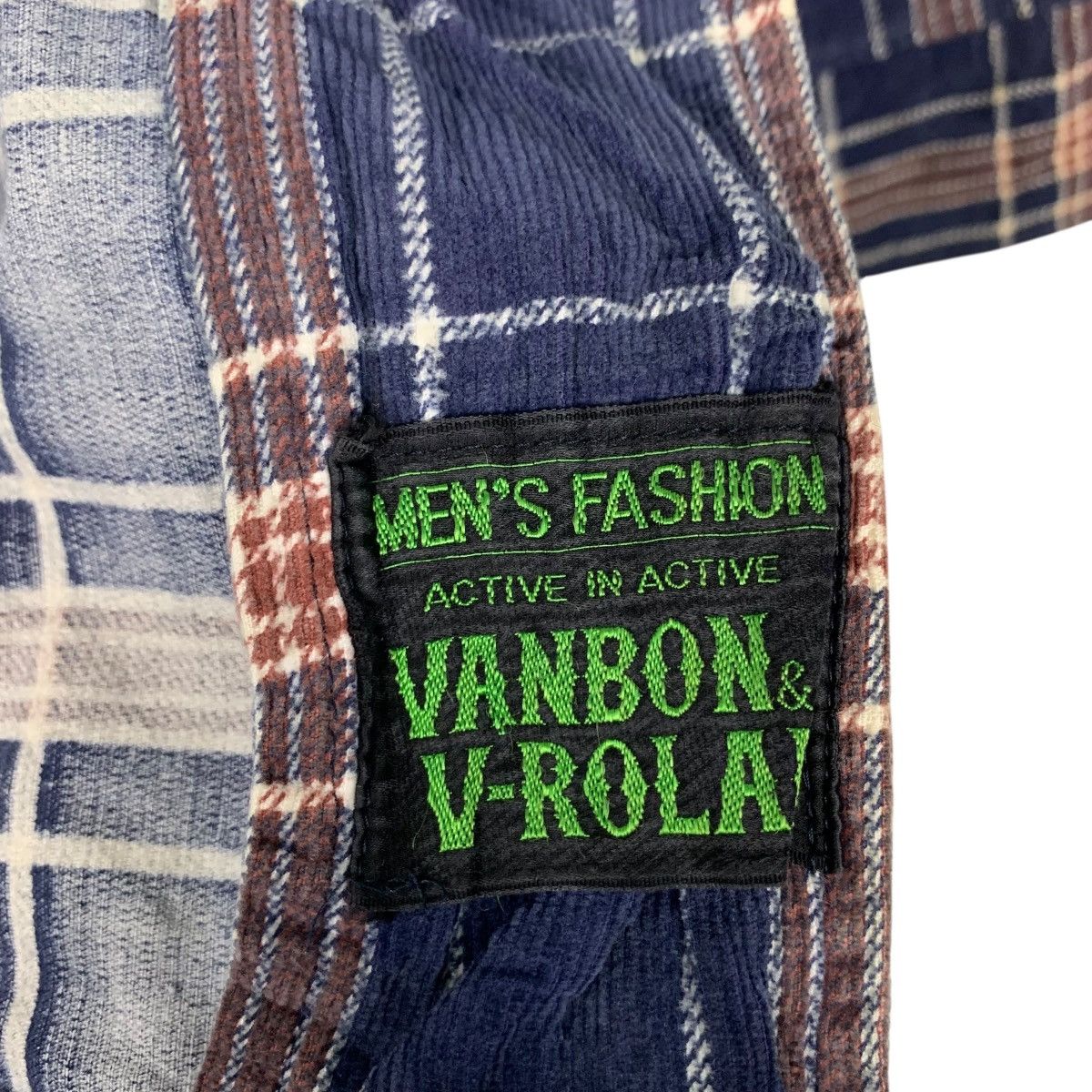 Japanese Brand VANBON & V-ROLA Checked Belted Flannel Shirt #2924-C132 Size US L / EU 52-54 / 3 - 16 Thumbnail