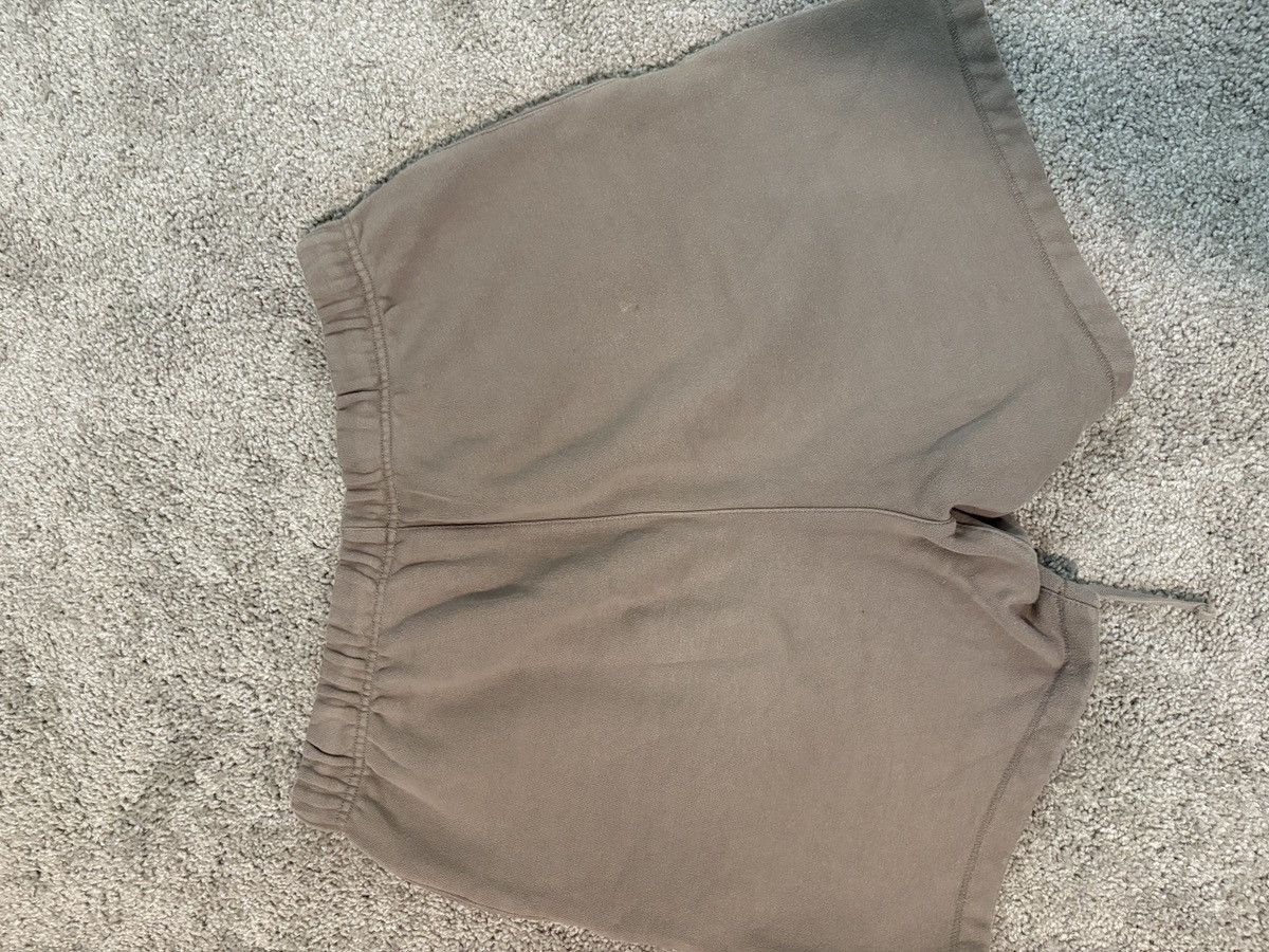 Fear of God FEAR OF GOD SHORTS SIZE M Size US 32 / EU 48 - 2 Thumbnail