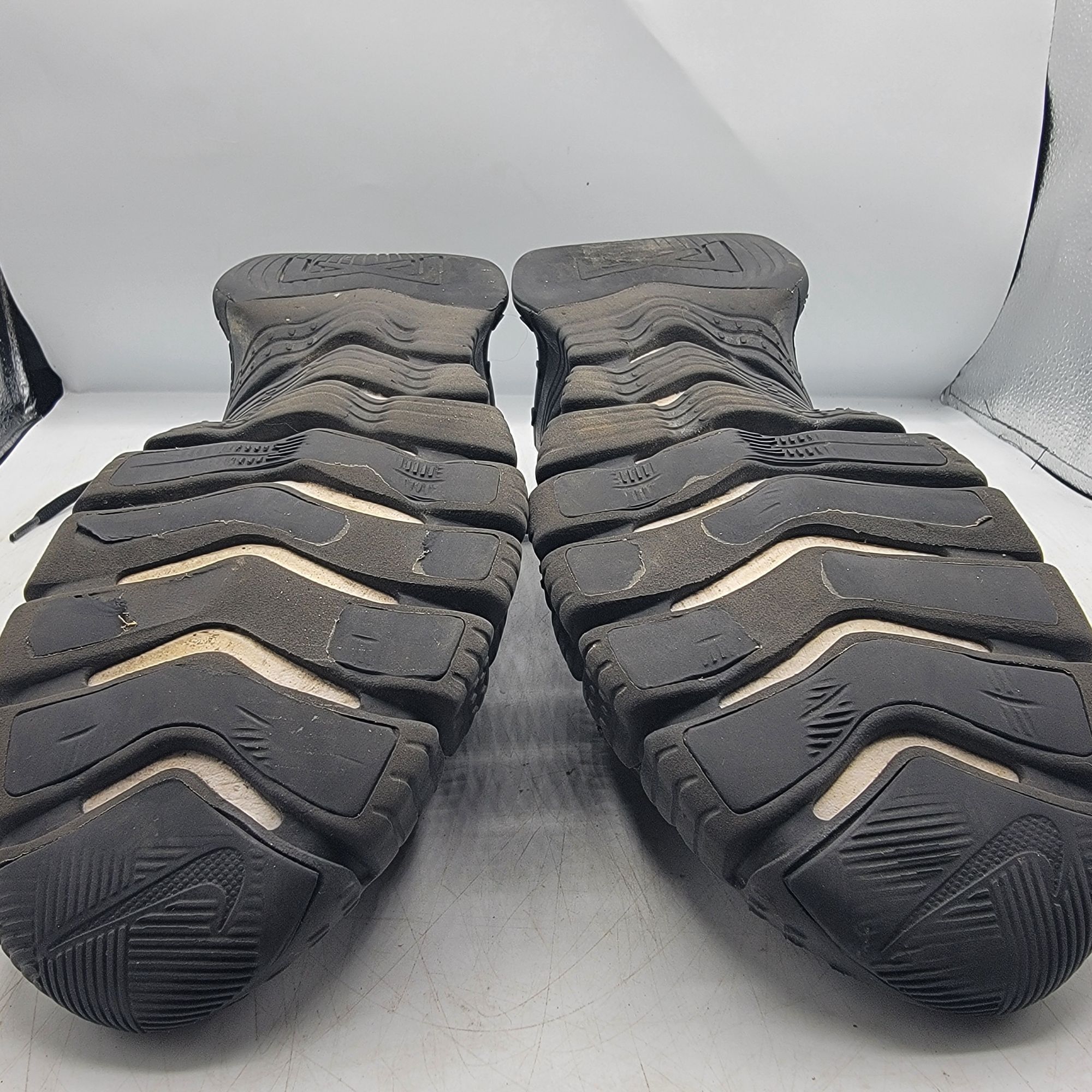 Nike Nike Free Metcon 4 Mens 10.5 Triple Black Athletic Training Size US 10.5 / EU 43-44 - 12 Thumbnail