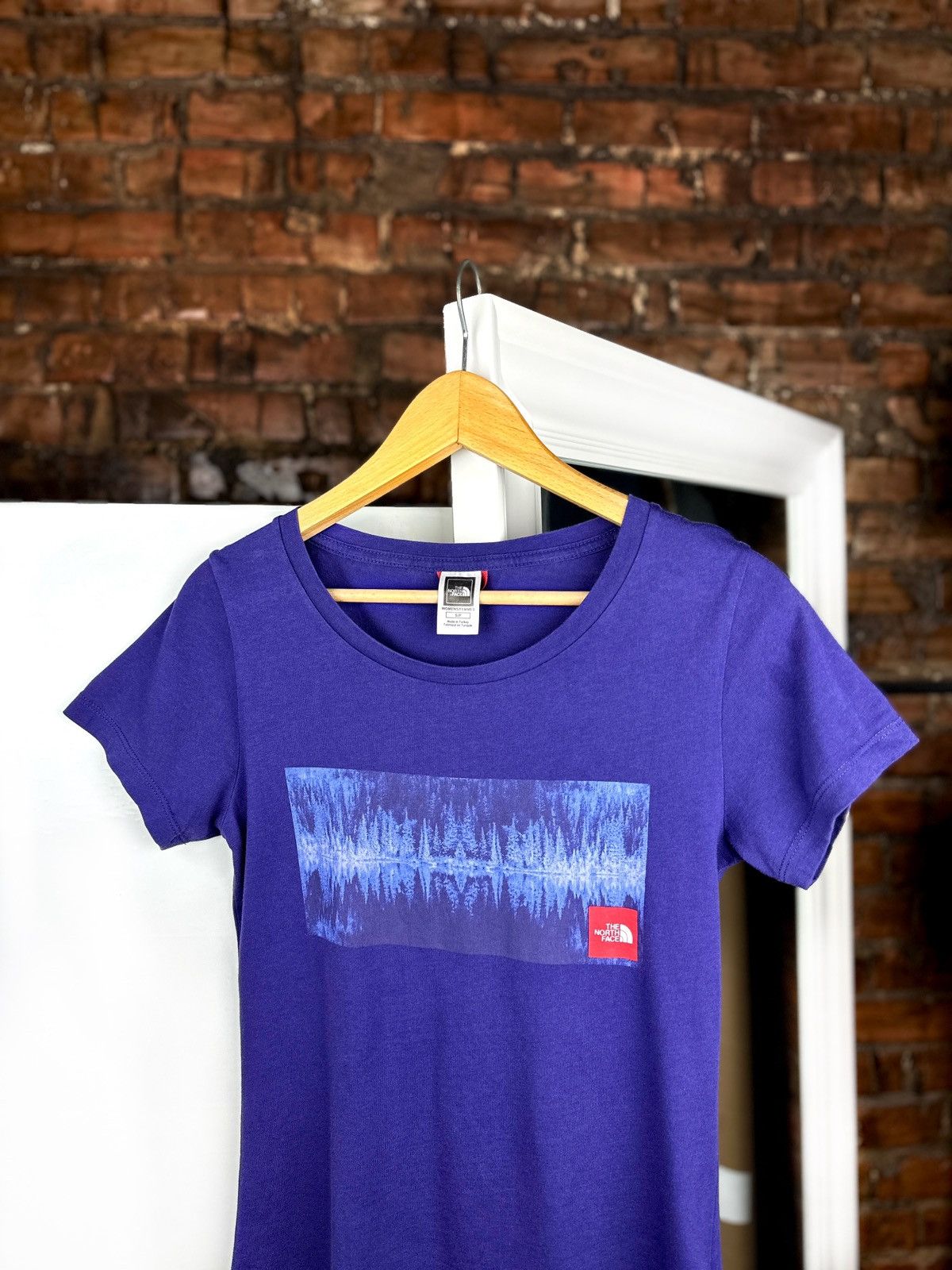 The North Face Women’s T-Shirt The North Face Big Logo Blue Size: S Size S / US 4 / IT 40 - 2 Thumbnail