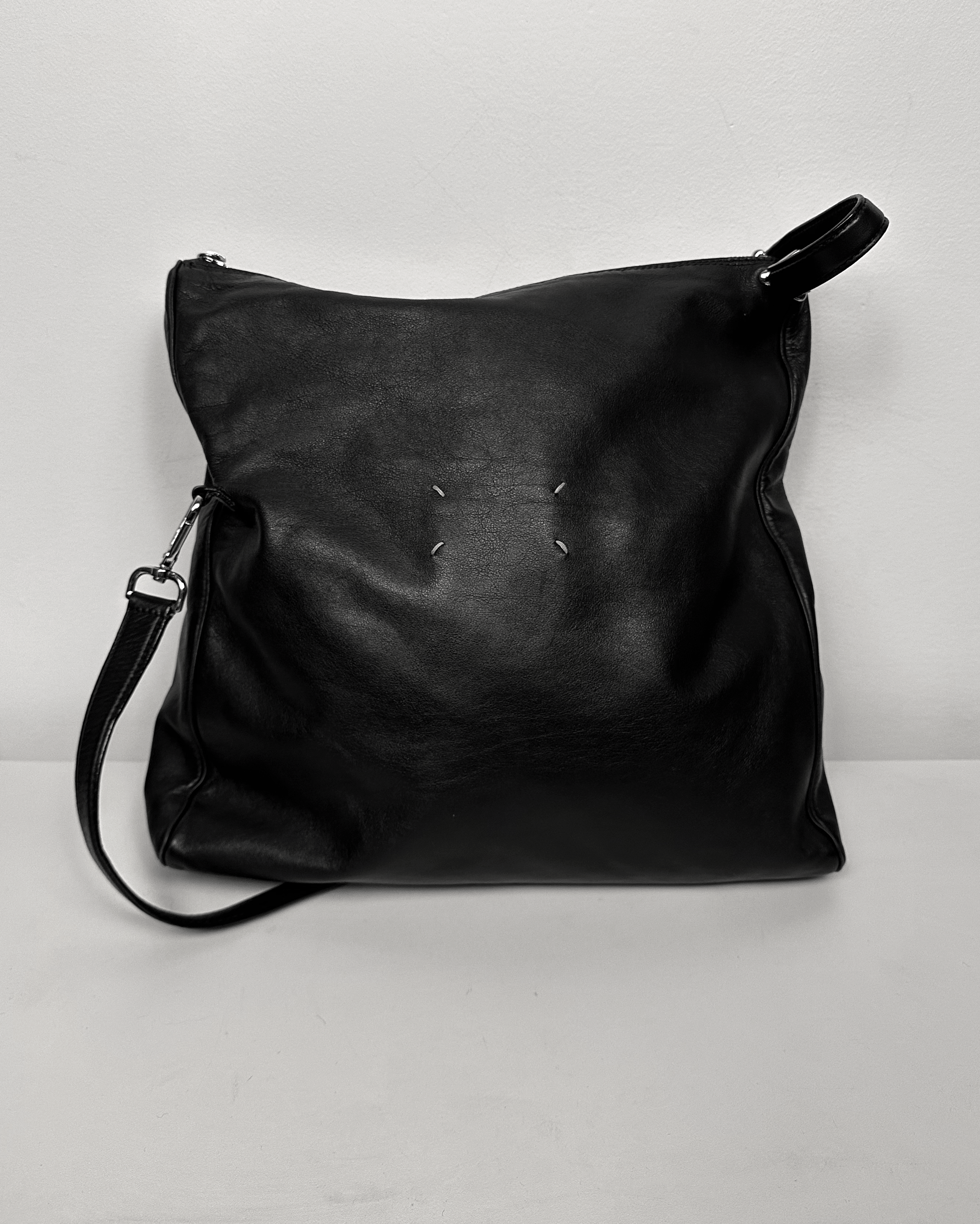Maison Margiela Maison Margiela Perforated Pigskin Pocket Messenger Tote Bag Size ONE SIZE - 2 Thumbnail