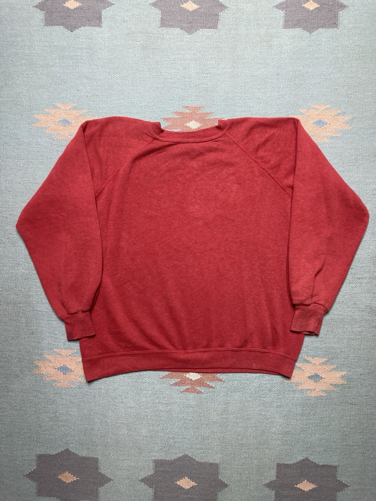 Vintage Vtg 70s crewneck sweatshirt faded red maroon raglan large Size US L / EU 52-54 / 3 - 5 Thumbnail