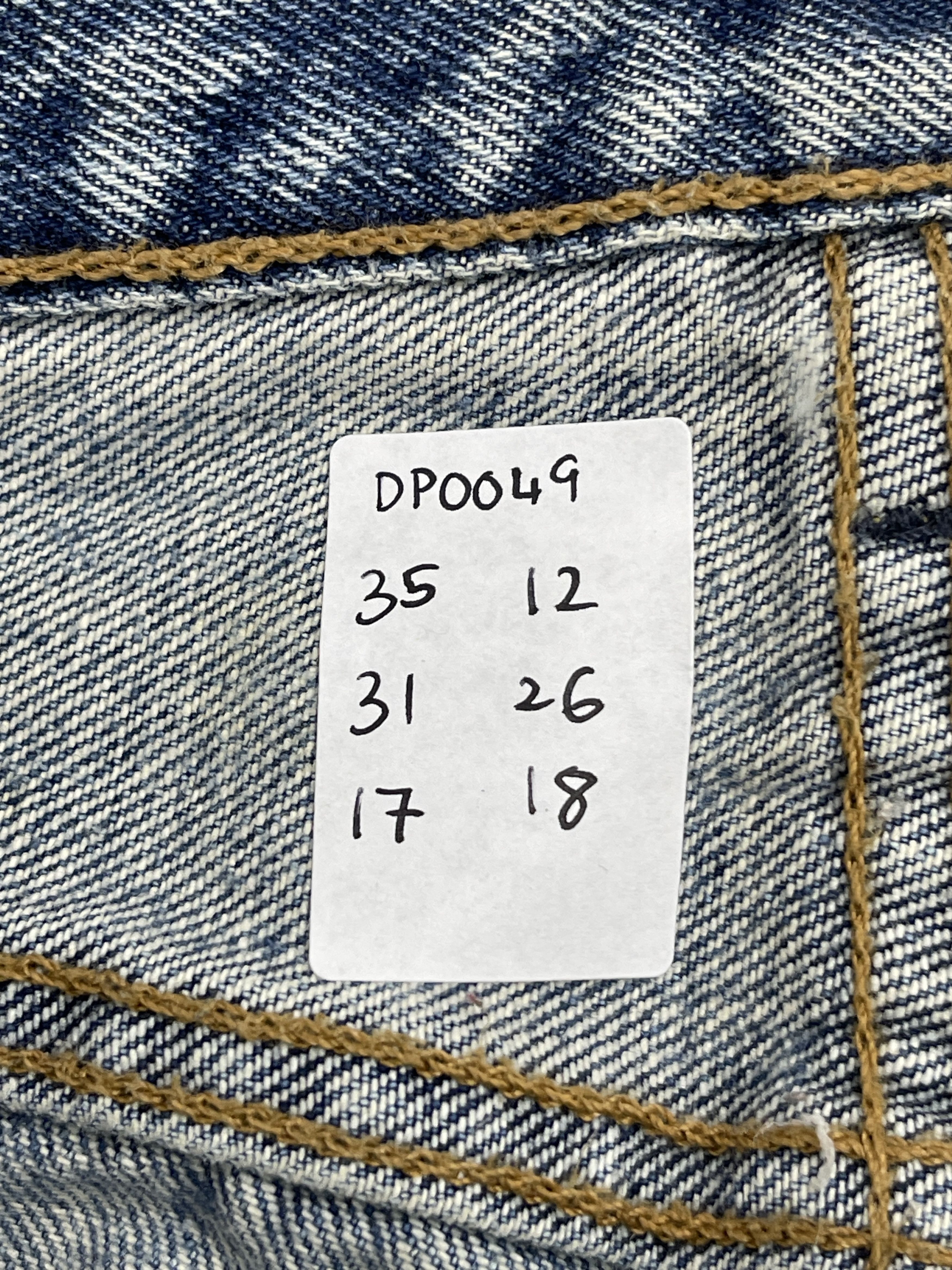 Levi's × Vintage Vintage Levis 501 Light Blue Washed Jeans Size US 35 - 14 Thumbnail