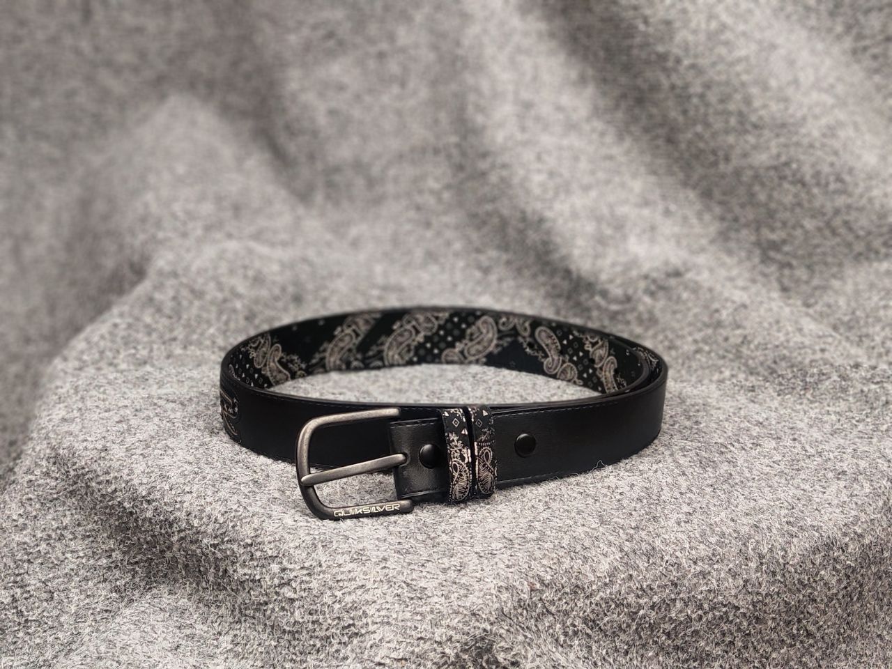 Quiksilver Vintage Quiksilver Black bandana Logo Belt Y2K Hype style Size ONE SIZE - 1 Thumbnail