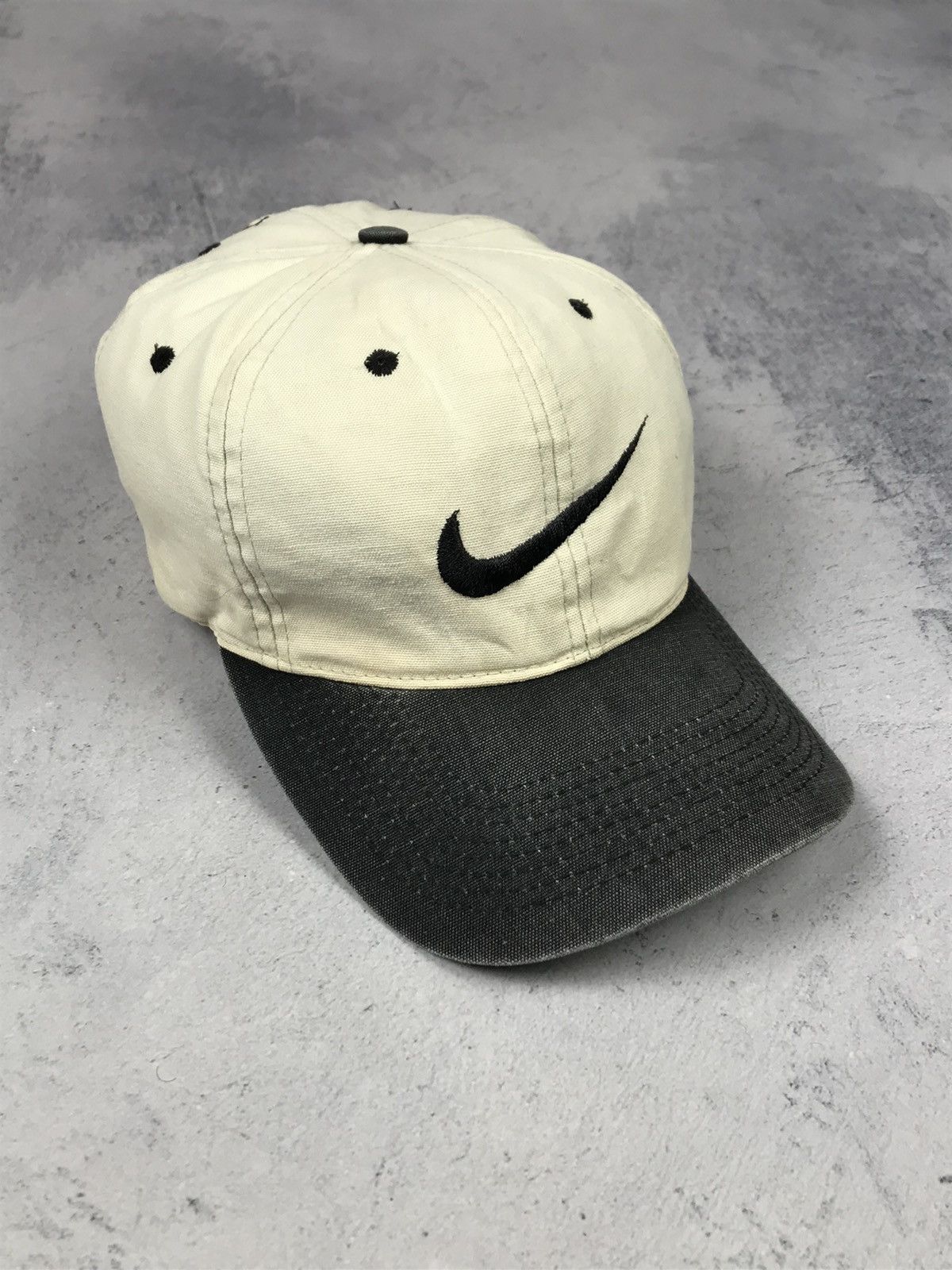 Nike Swoosh Vintage Nike Trucker Hat Vintage NIKE Sportswear Logo