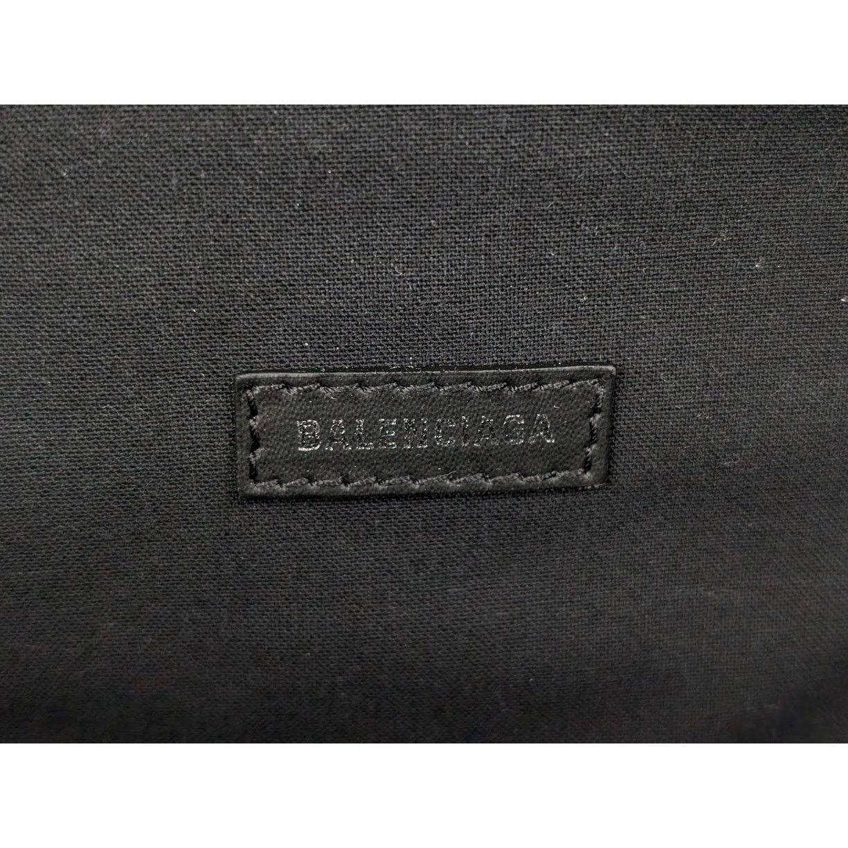 Balenciaga o1rshd1 Q:3 / Size: OS / Explorer Multizip Beltpack in Black Size ONE SIZE - 14 Thumbnail