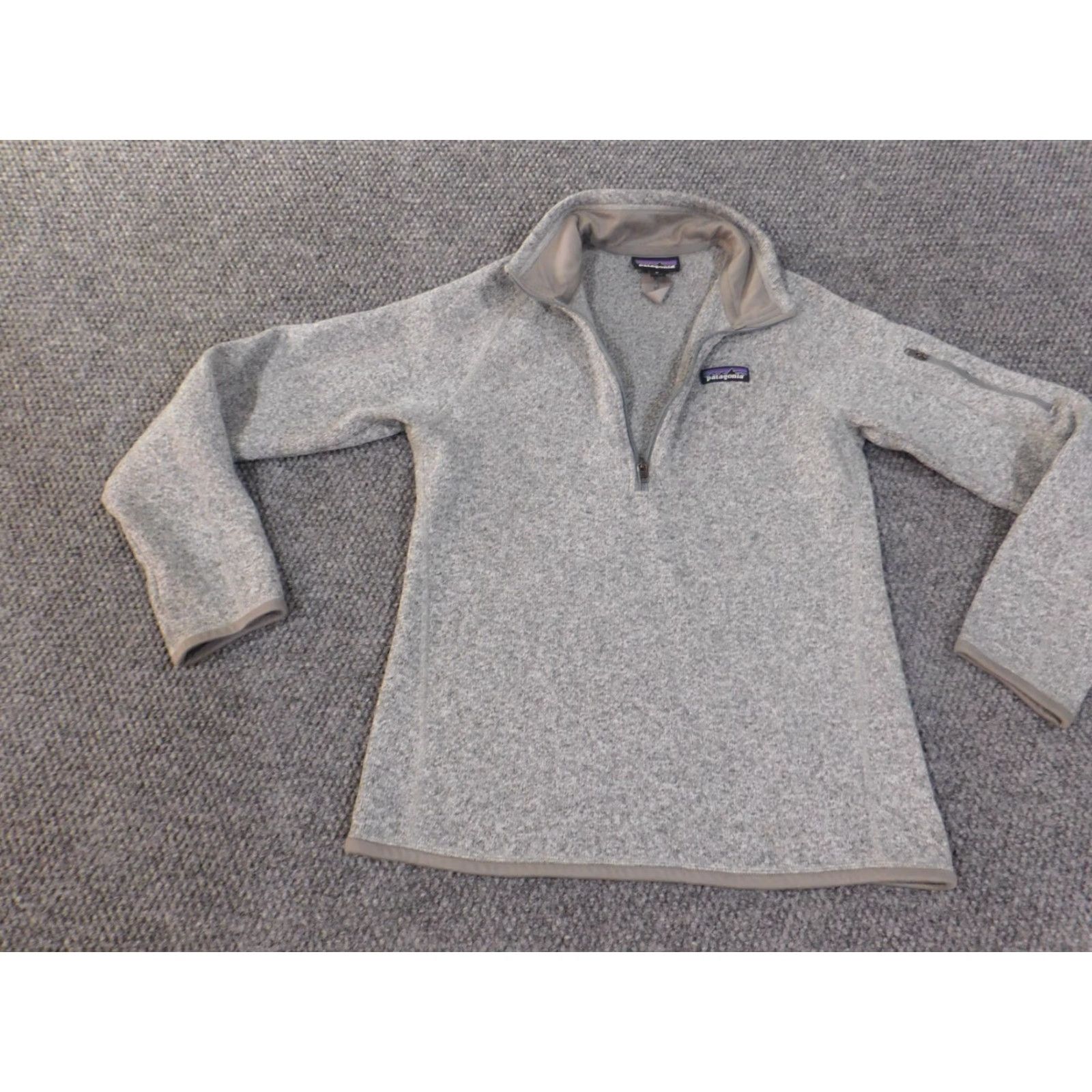 Patagonia Patagonia Sweater Womens Medium Gray 1/4 zip Outdoor Pullover Knit Logo Mock Neck Long Sleeve Regular Classic 1/4 Zip Outdoor Womens Size M / US 6-8 / IT 42-44 - 3 Thumbnail