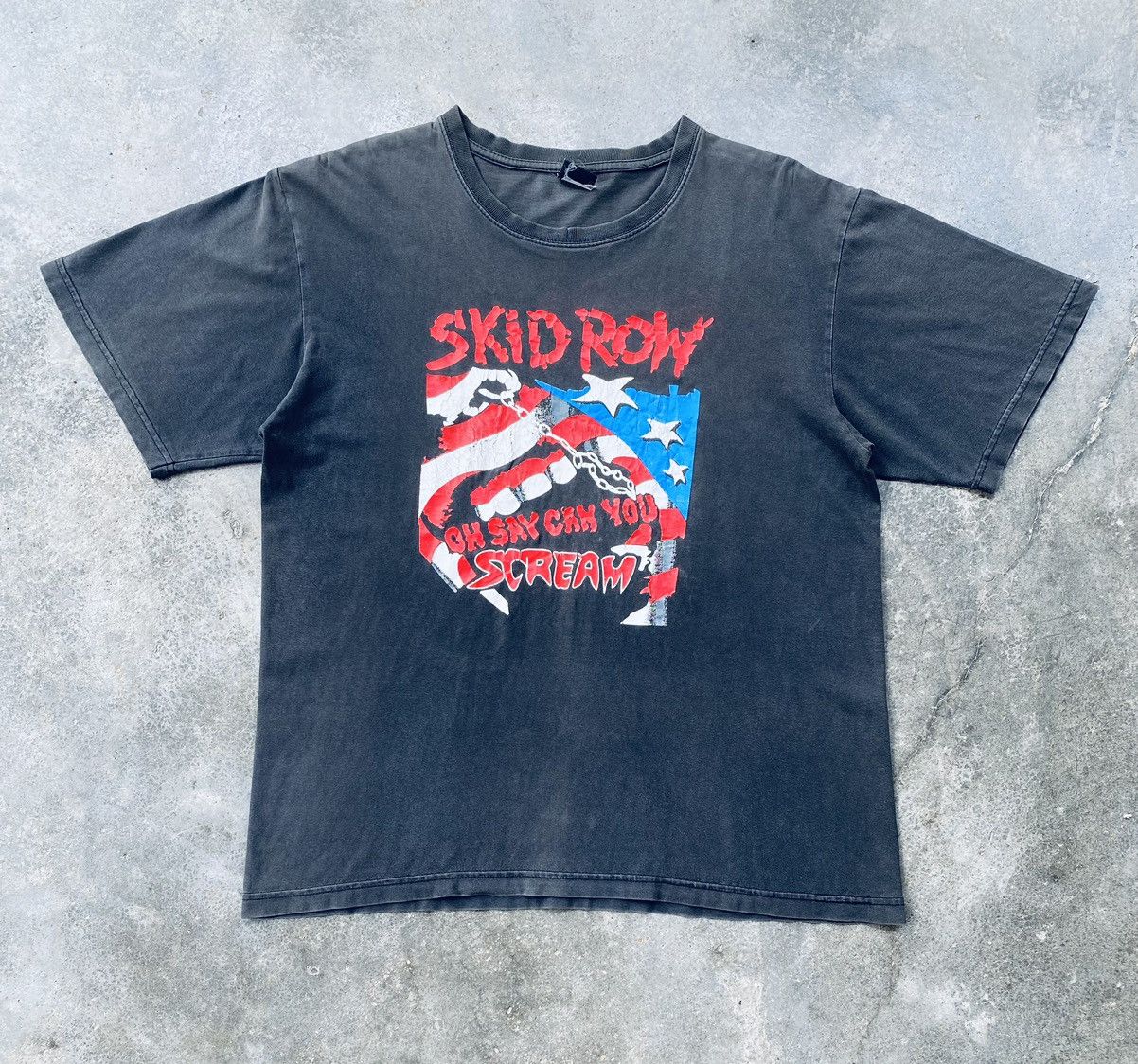 Band Tees Vintage Skid Row Band Faded Distressed Tees Size US L / EU 52-54 / 3 - 1 Thumbnail