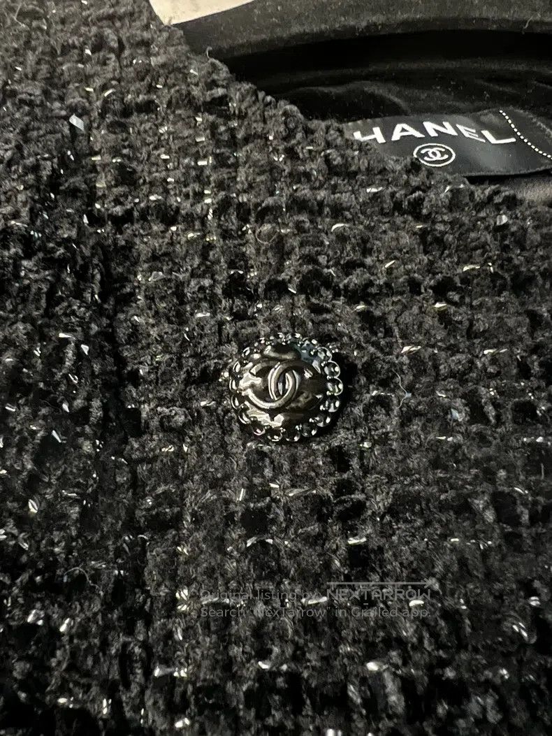 Chanel Chanel 22b black flash double-breasted buckle coat Size XS / US 0-2 / IT 36-38 - 2 Thumbnail