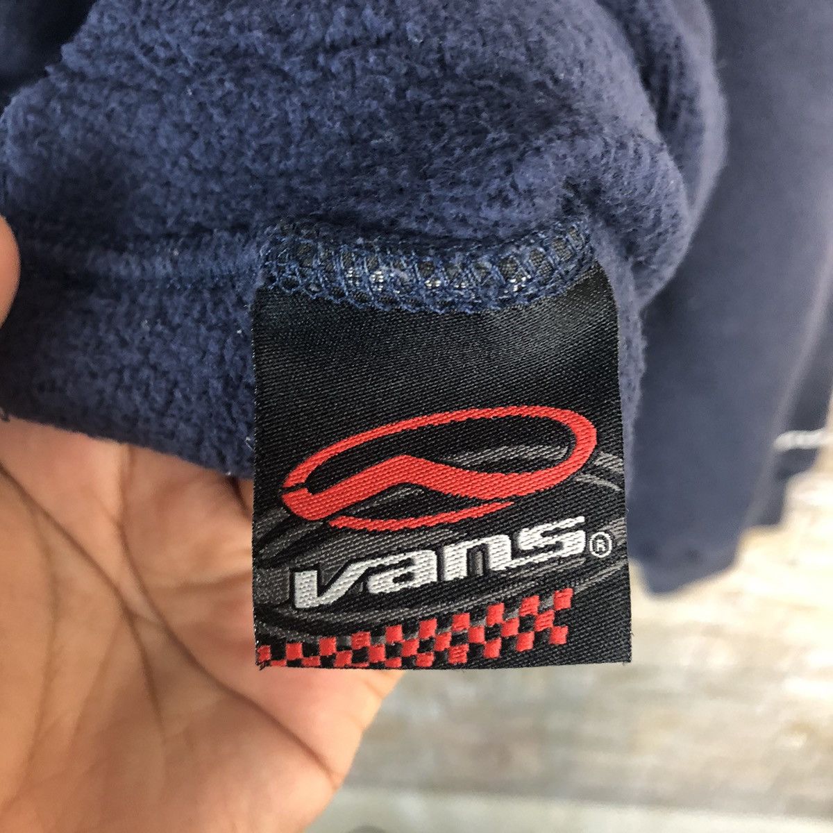 Vans Vans vintage Dark Blue sweatshirt Hoodie #A205 Size US L / EU 52-54 / 3 - 15 Thumbnail