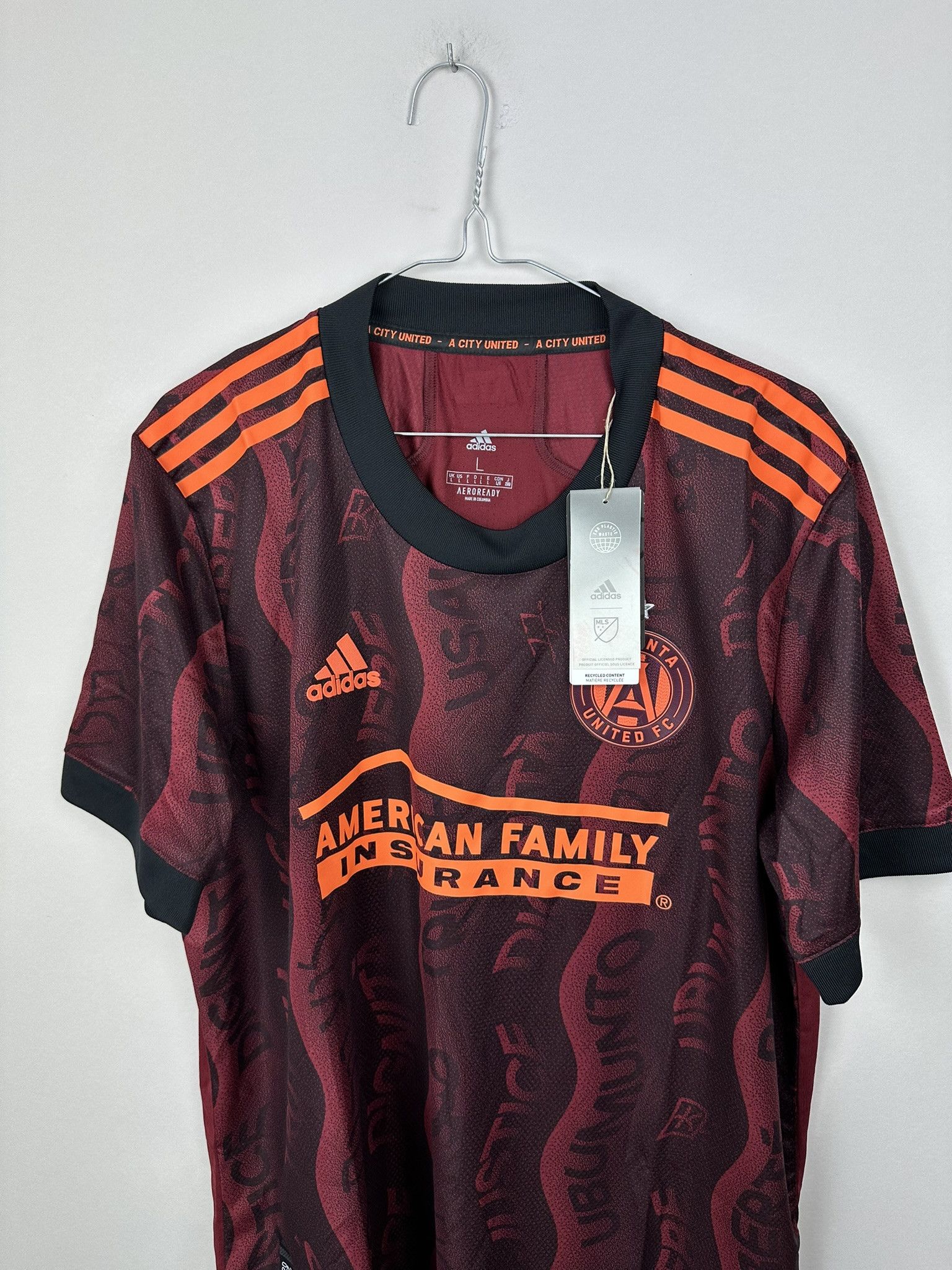 Adidas BNWT PLAYER ISSUE Atlanta United FC 2021 Third [L] Size US L / EU 52-54 / 3 - 3 Thumbnail
