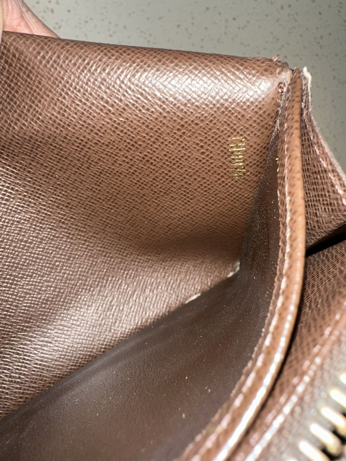 Louis Vuitton LOUISVUITTON SARAH MINILIN MONOGRAM CANVASBIFOLD LONG WALLET Size ONE SIZE - 13 Thumbnail