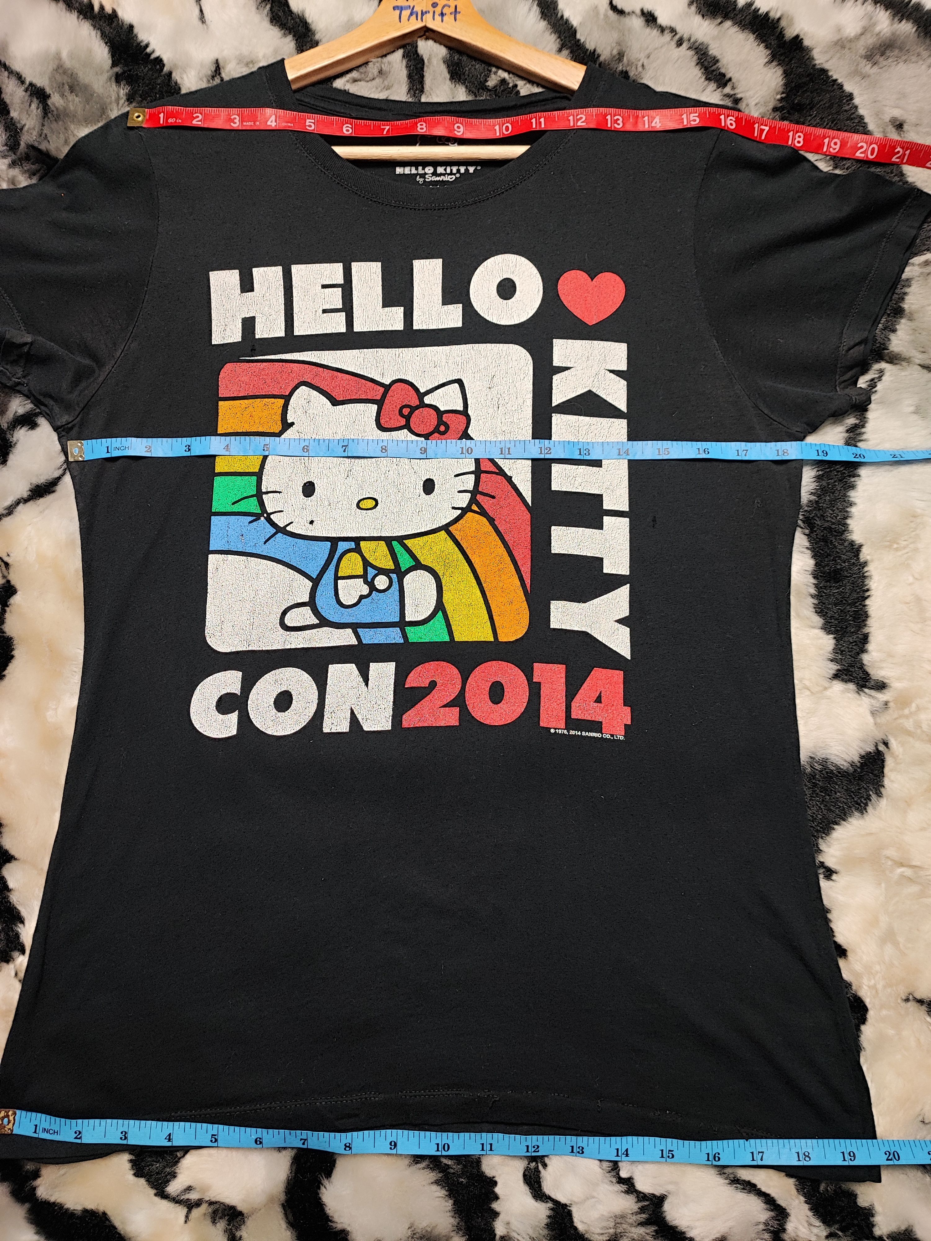 Cartoon Network VINTAGE HELLO KITTY STAFF T SHIRT Size US L / EU 52-54 / 3 - 10 Thumbnail