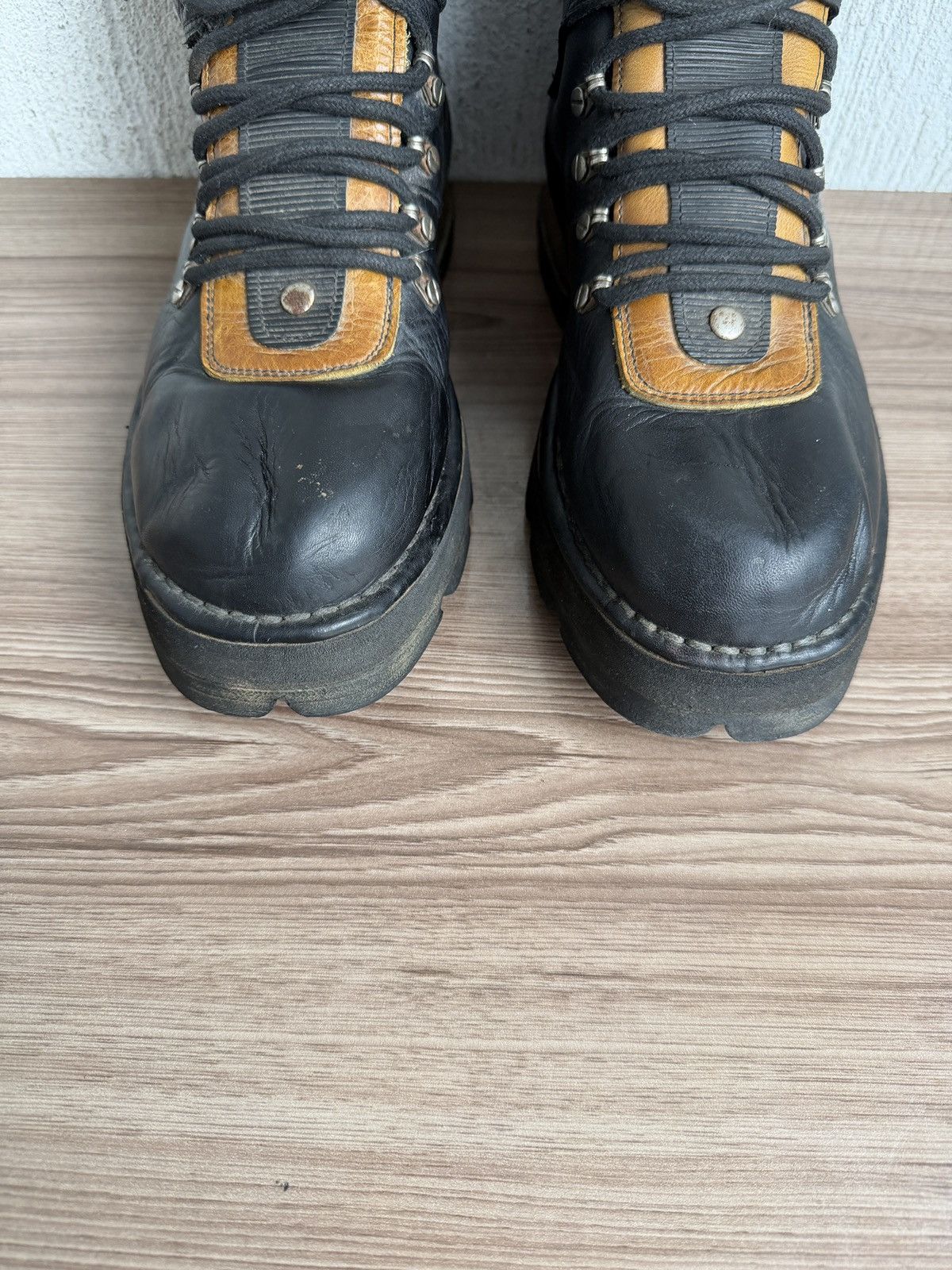 New Rock Vtg metal heel boots Size US 11 / EU 44 - 8 Thumbnail