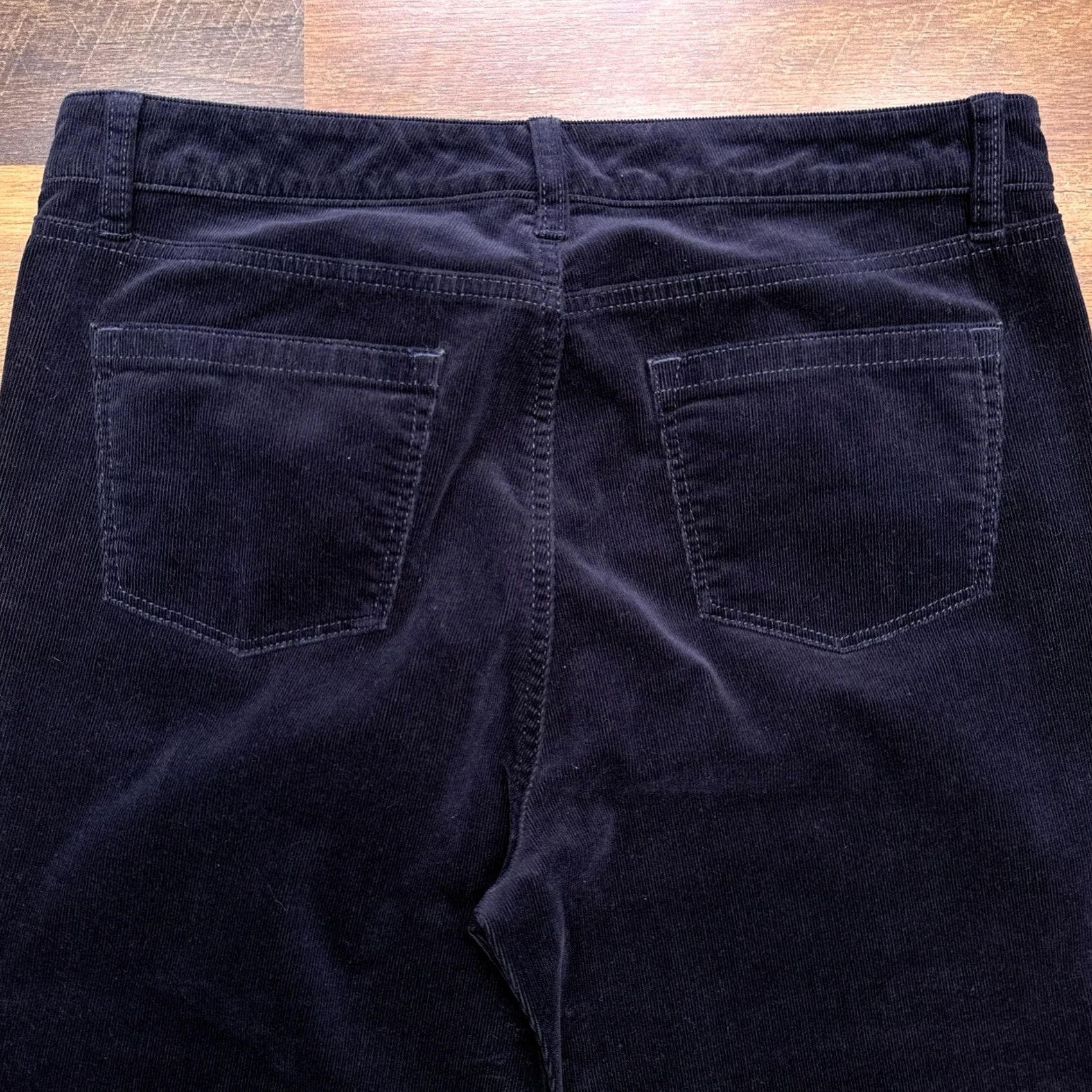 Talbots Talbots Pants Corduroy Straight Leg 10P Petite High Rise Blue Stretch Casual Workwear 98% Cotton 2% Spandex Front Flat Pattern Solid Size 32" / US 10 / IT 46 - 6 Thumbnail