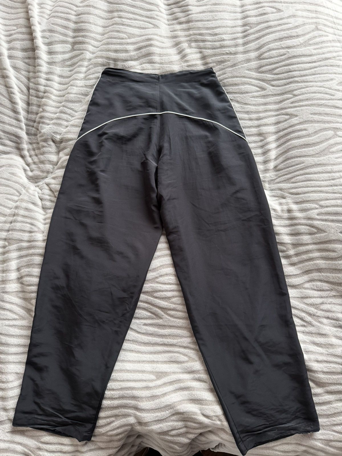 Balenciaga Balenciaga sample Fall20 tracksuit pants Size US 30 / EU 46 - 3 Thumbnail