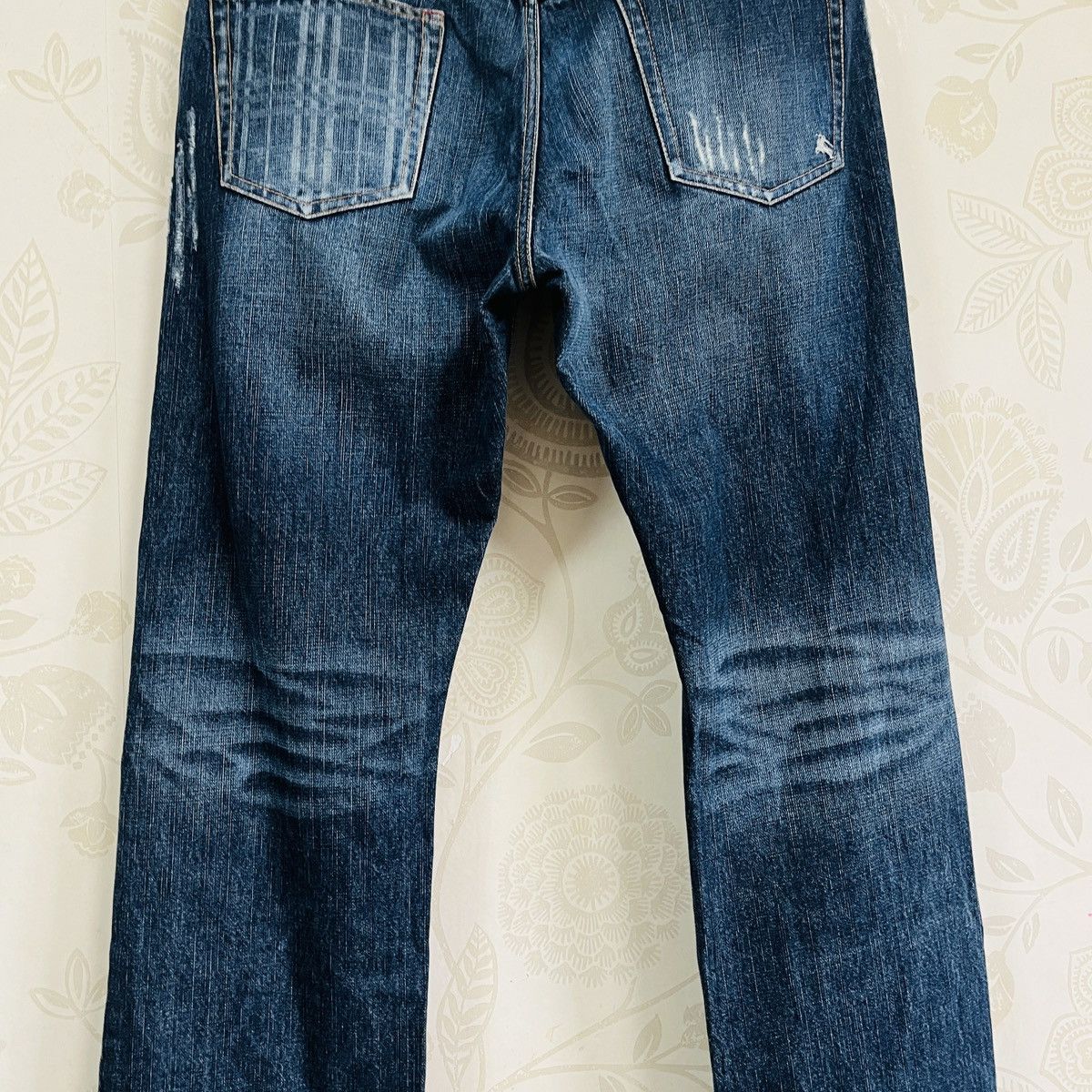 Black Label × Burberry × Vintage Burberry Black Label Distressed Denim Jeans Size US 34 / EU 50 - 10 Thumbnail