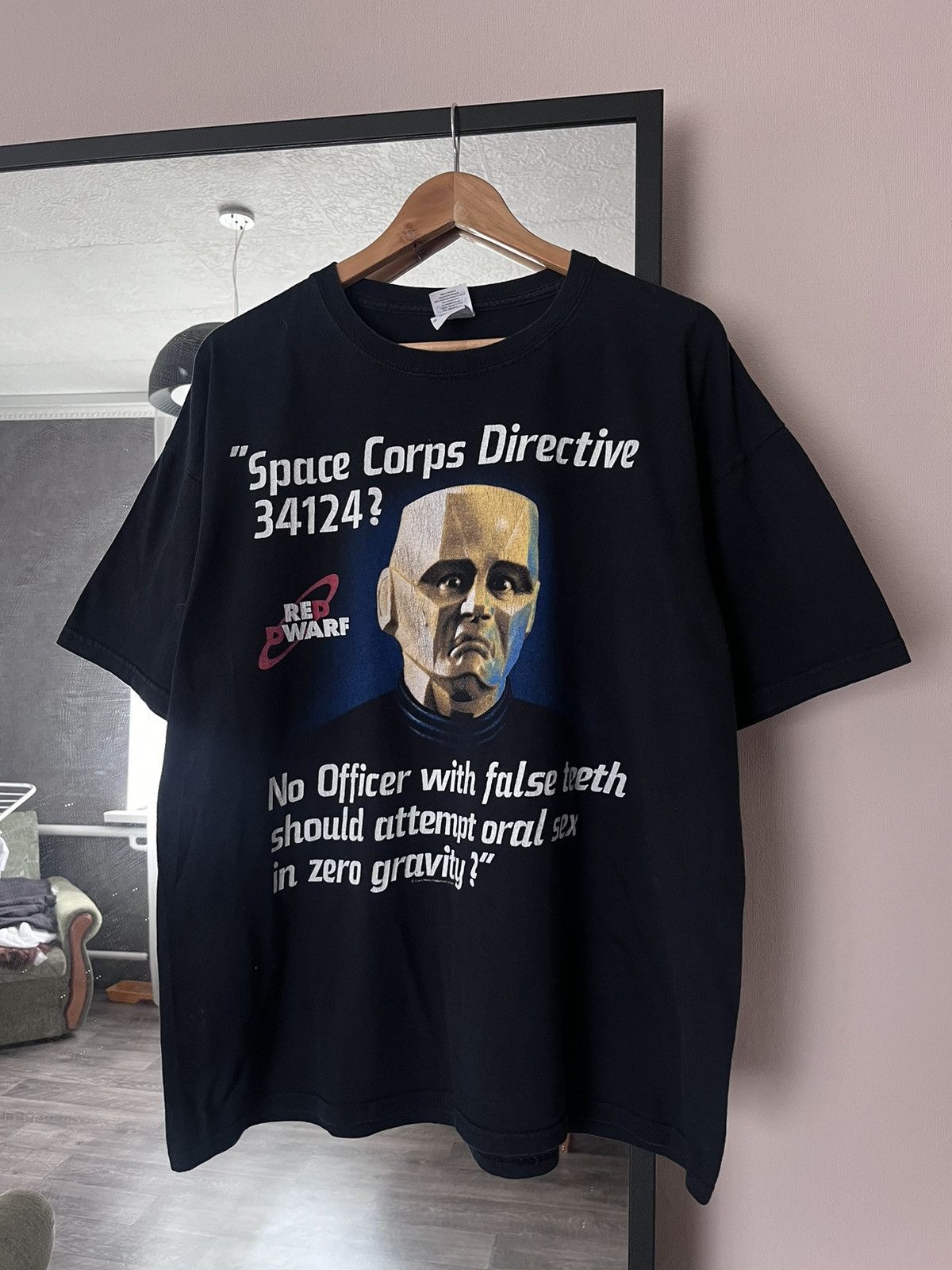 VINTAGE 00S RED DWARF AMAZING FADED RARE BOXY T SHIRT