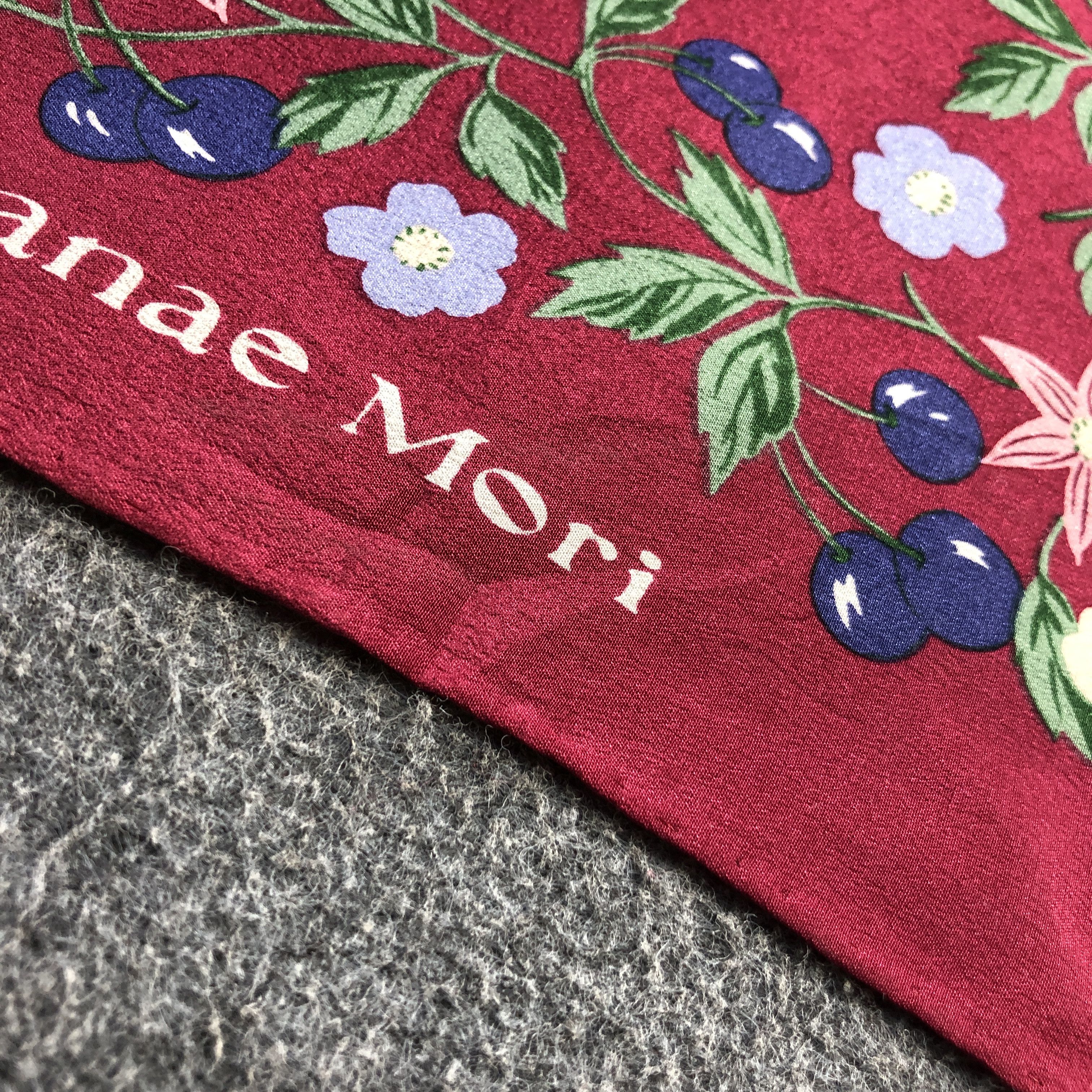 Hanae Mori Vintage Hanae Mori Floral Hand Rolled Silk Scarf M1321 Size ONE SIZE - 7 Thumbnail