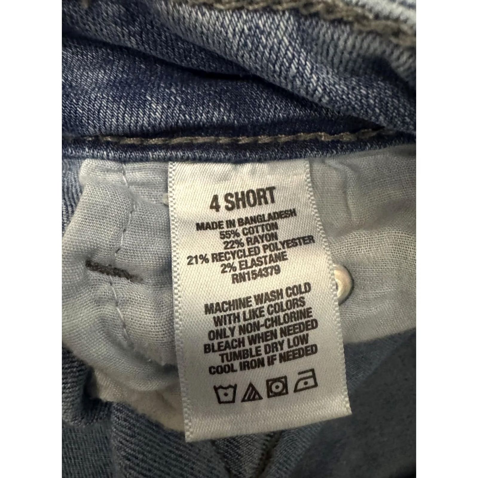 Vintage Aéropostale Women's Skinny Jeans Size 4 Petites Short 23x25 Blue Denim Jeans Mens? Size 40" / US 18 - 3 Thumbnail