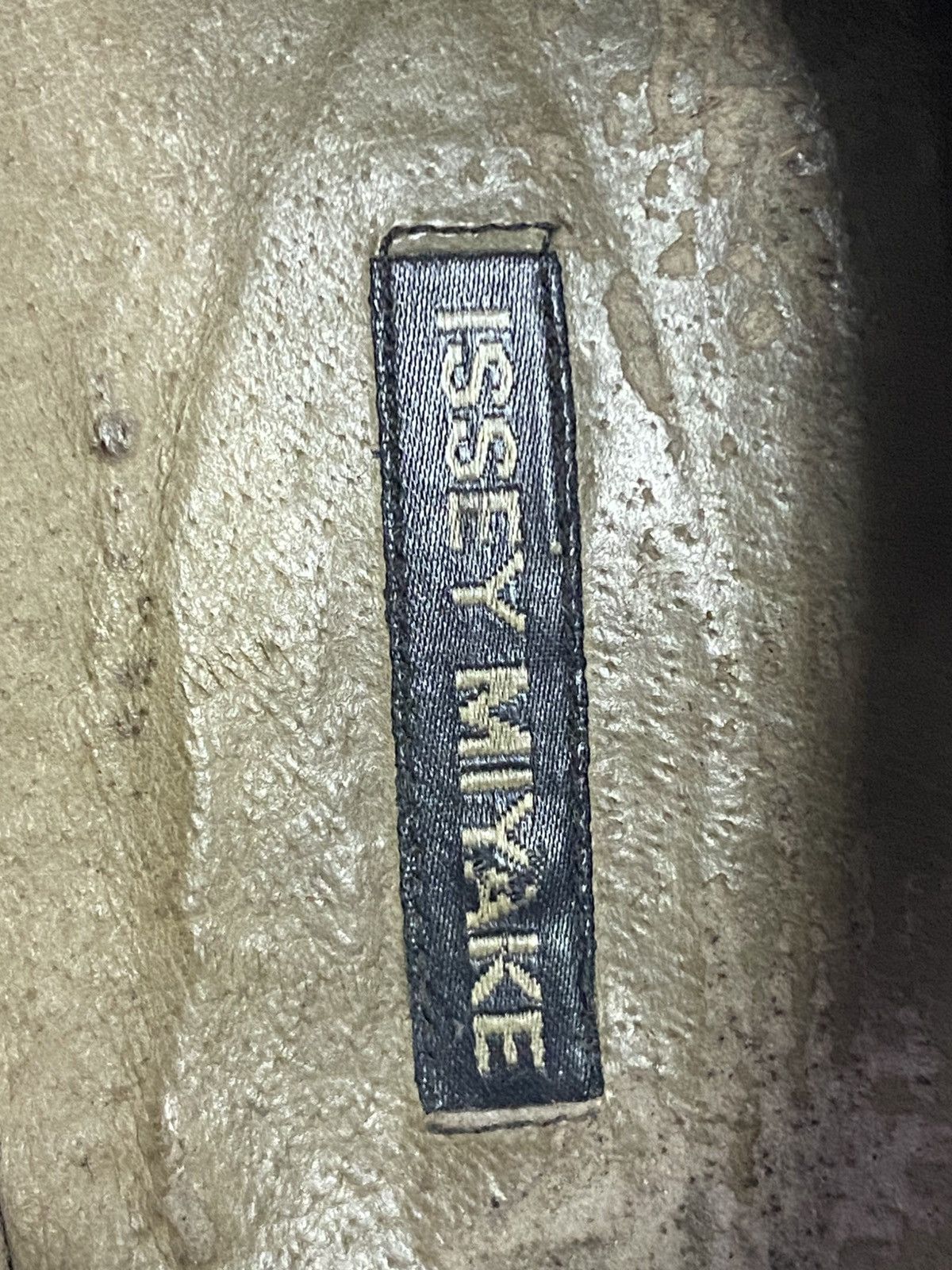 Issey Miyake Vintage 80s Issey Miyake Plegada Leather Shoes Size US 7 / EU 40 - 9 Thumbnail