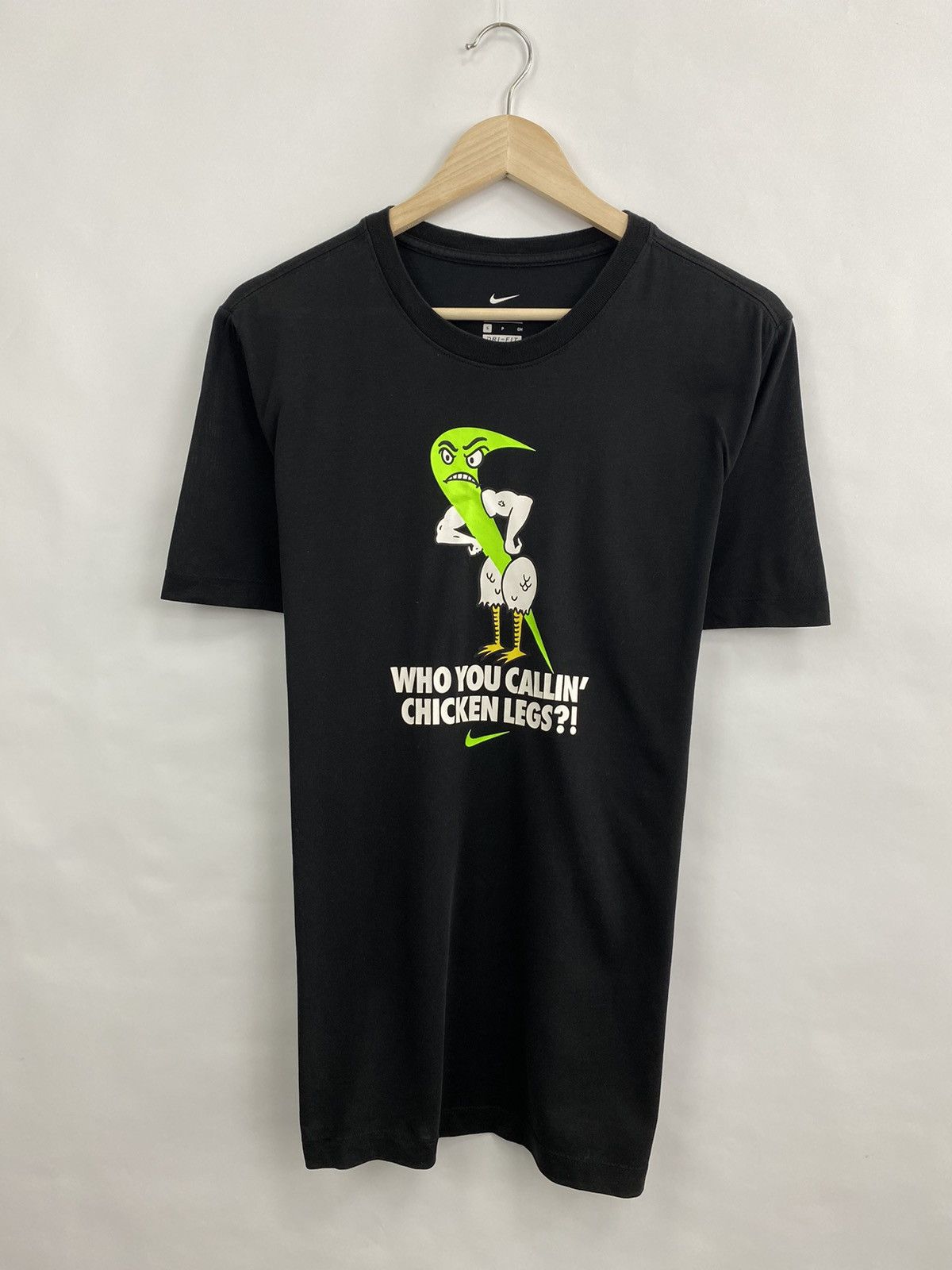 Nike 🇺🇸 Nike Who You Calling Chicken Legs?! Humor Rare T-Shirt Y2K Size US S / EU 44-46 / 1 - 2 Thumbnail
