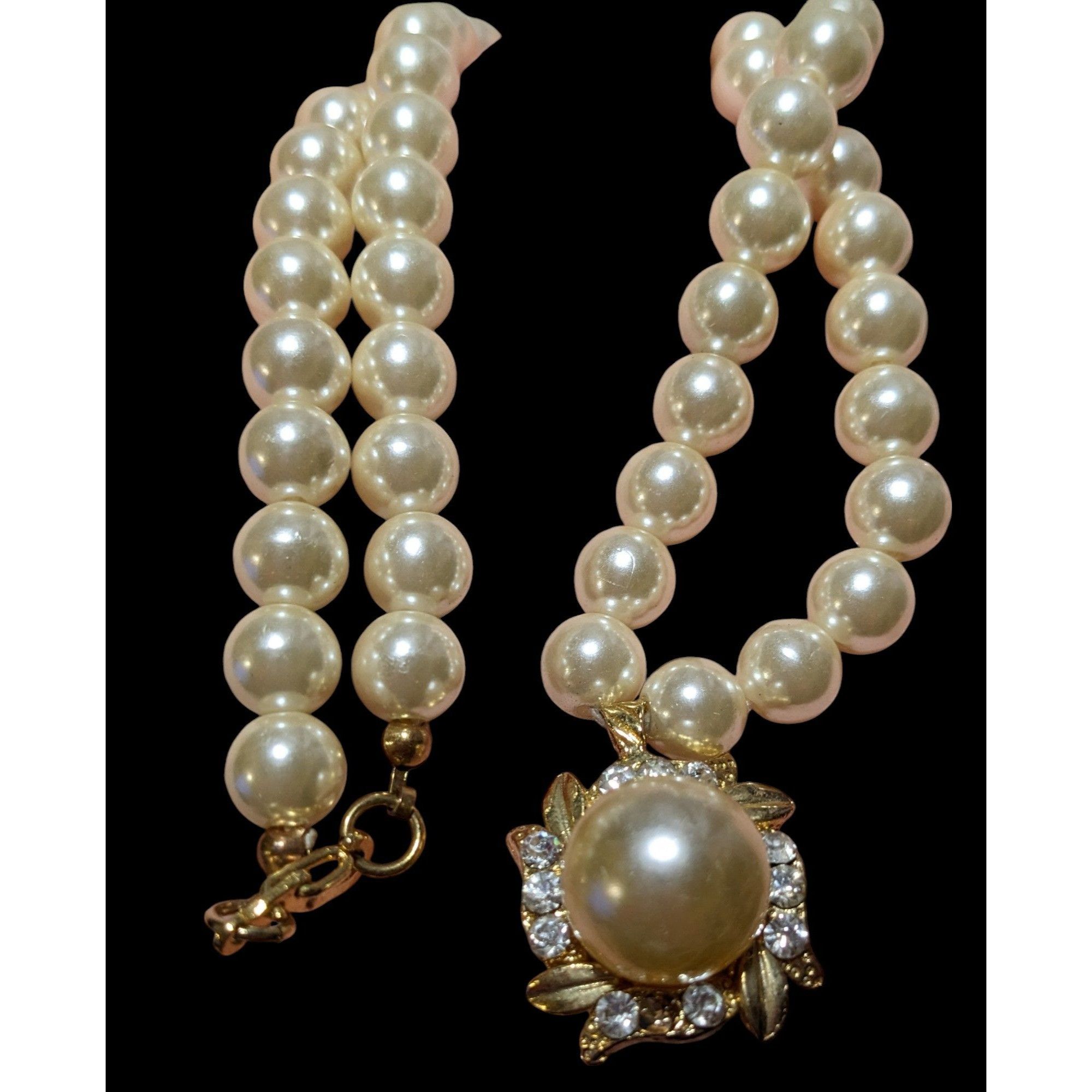 Other Vintage Floral Gold Pearl Rhinestone Pendant Necklace Size ONE SIZE - 5 Thumbnail