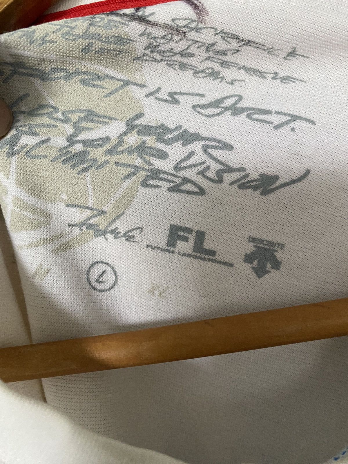 Futura × Maharishi SS10 FUTURA LAB X DESCENTE OUTDOOR POEM Size US L / EU 52-54 / 3 - 10 Thumbnail