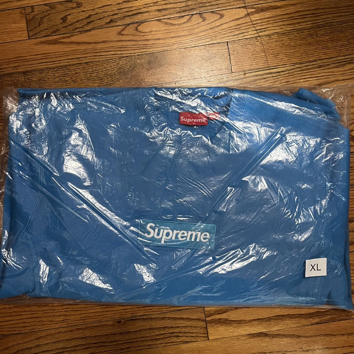 Supreme Supreme Box Logo Crewneck FW18 Bright Blue Size: XL Size US XL / EU 56 / 4 - 2 Thumbnail