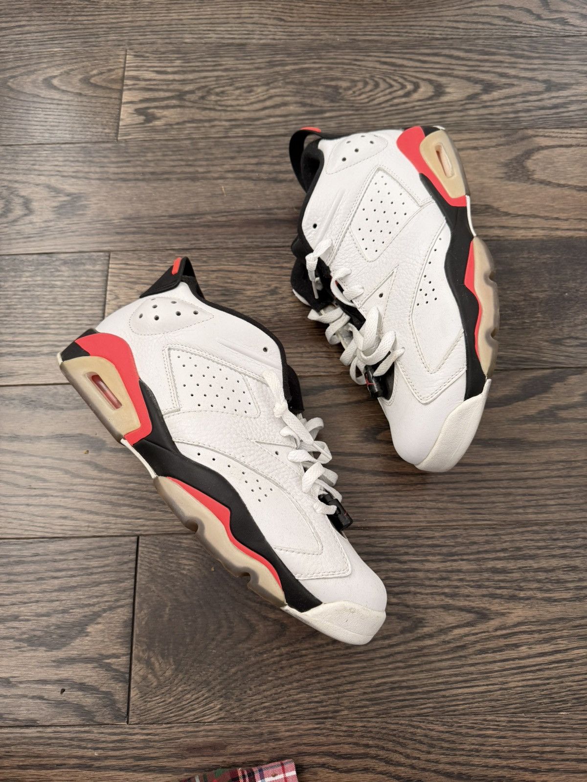 Jordan Brand Mens air jordan 6 low shoes Size US 9.5 / EU 42-43 - 2 Thumbnail