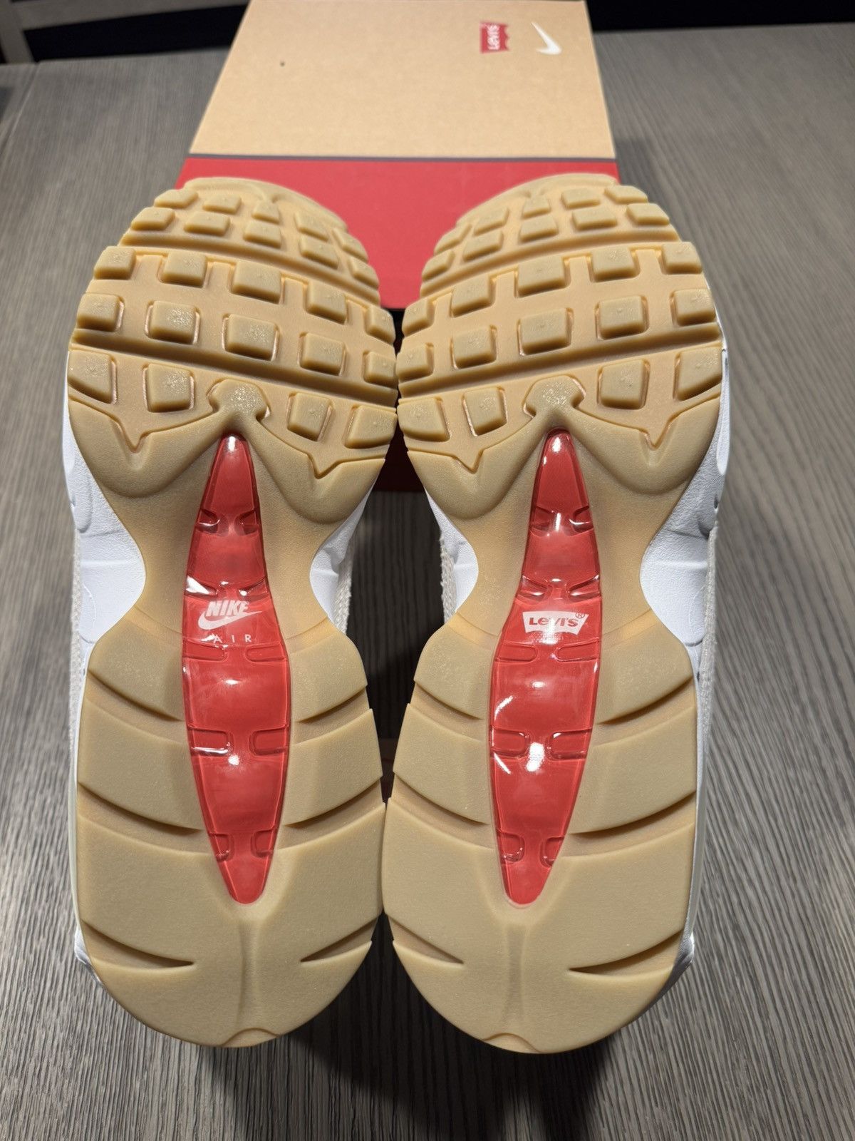 Levi's × Nike Nike Levis Air Max 95 Size US 12 / EU 45 - 6 Thumbnail