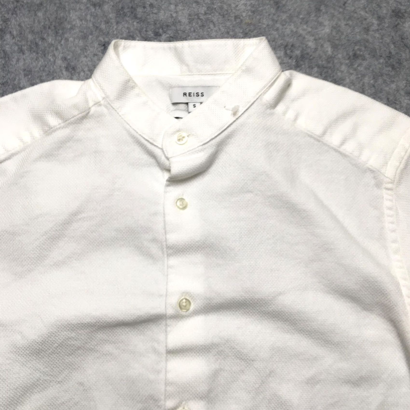 Reiss Reiss Shirt Mens Small White Grandad Collar Slim Fit Long Sleeve Textured Cotton Size US S / EU 44-46 / 1 - 3 Thumbnail