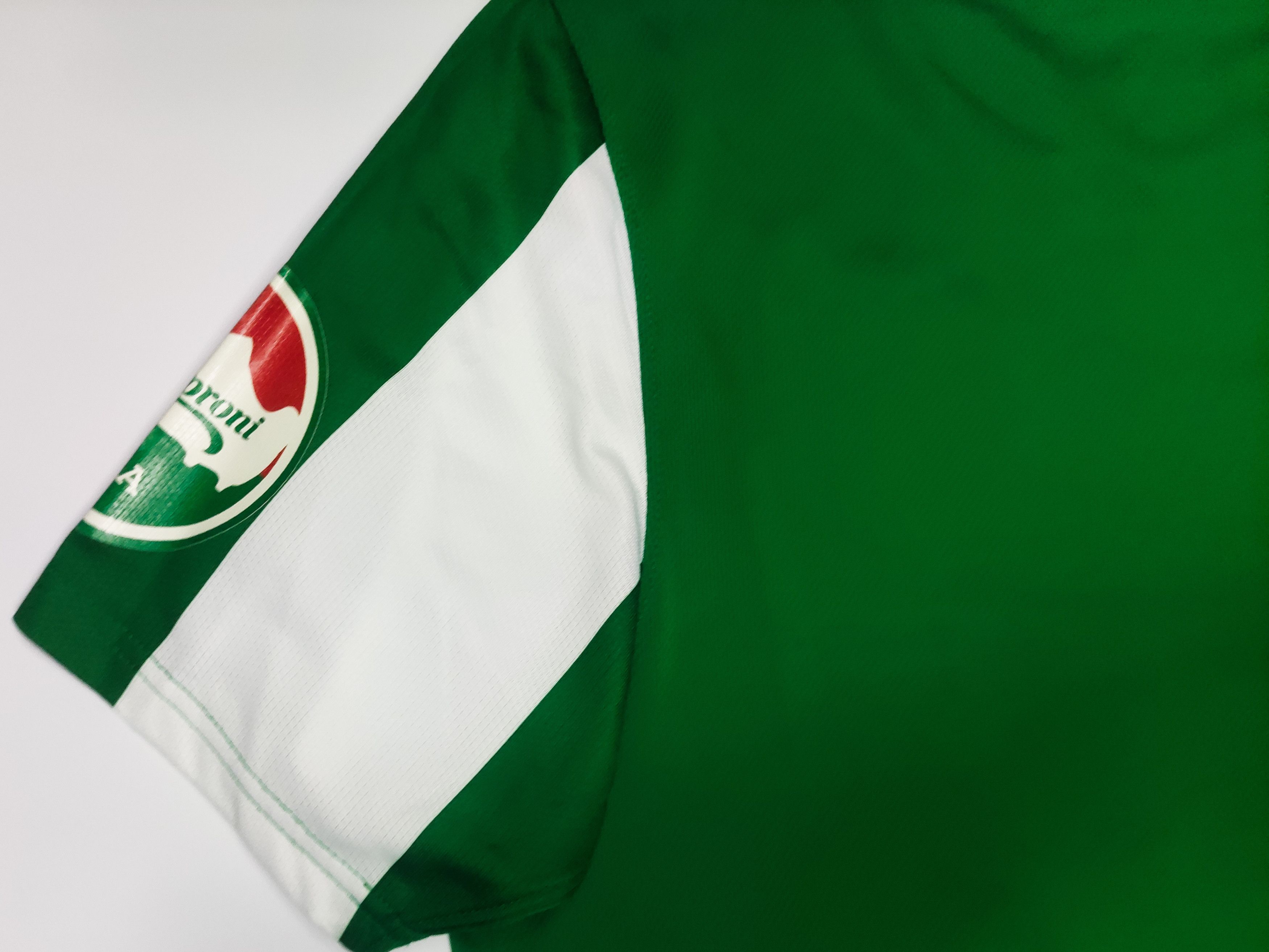 Nike Ferencváros 2009 2010 Nike Home Kit Jersey Budapest Hungary Size US S / EU 44-46 / 1 - 12 Thumbnail