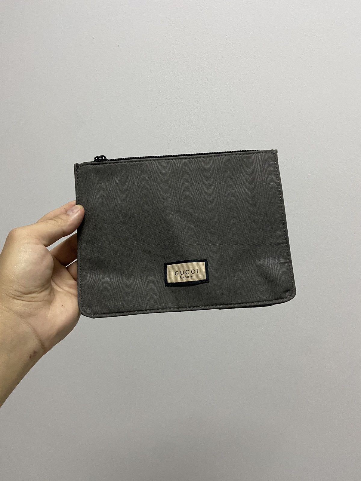 Gucci Gucci Small Pouch Cosmetic Bag Small Logo Size ONE SIZE - 1 Thumbnail