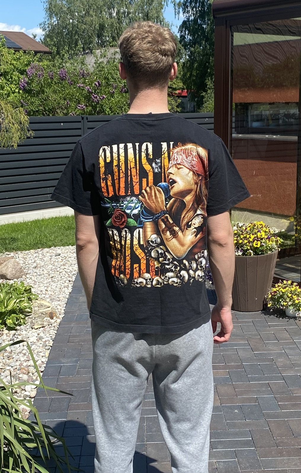 Band Tees × Guns N' Roses Vintage Guns N Roses T Shirt Size US L / EU 52-54 / 3 - 2 Thumbnail
