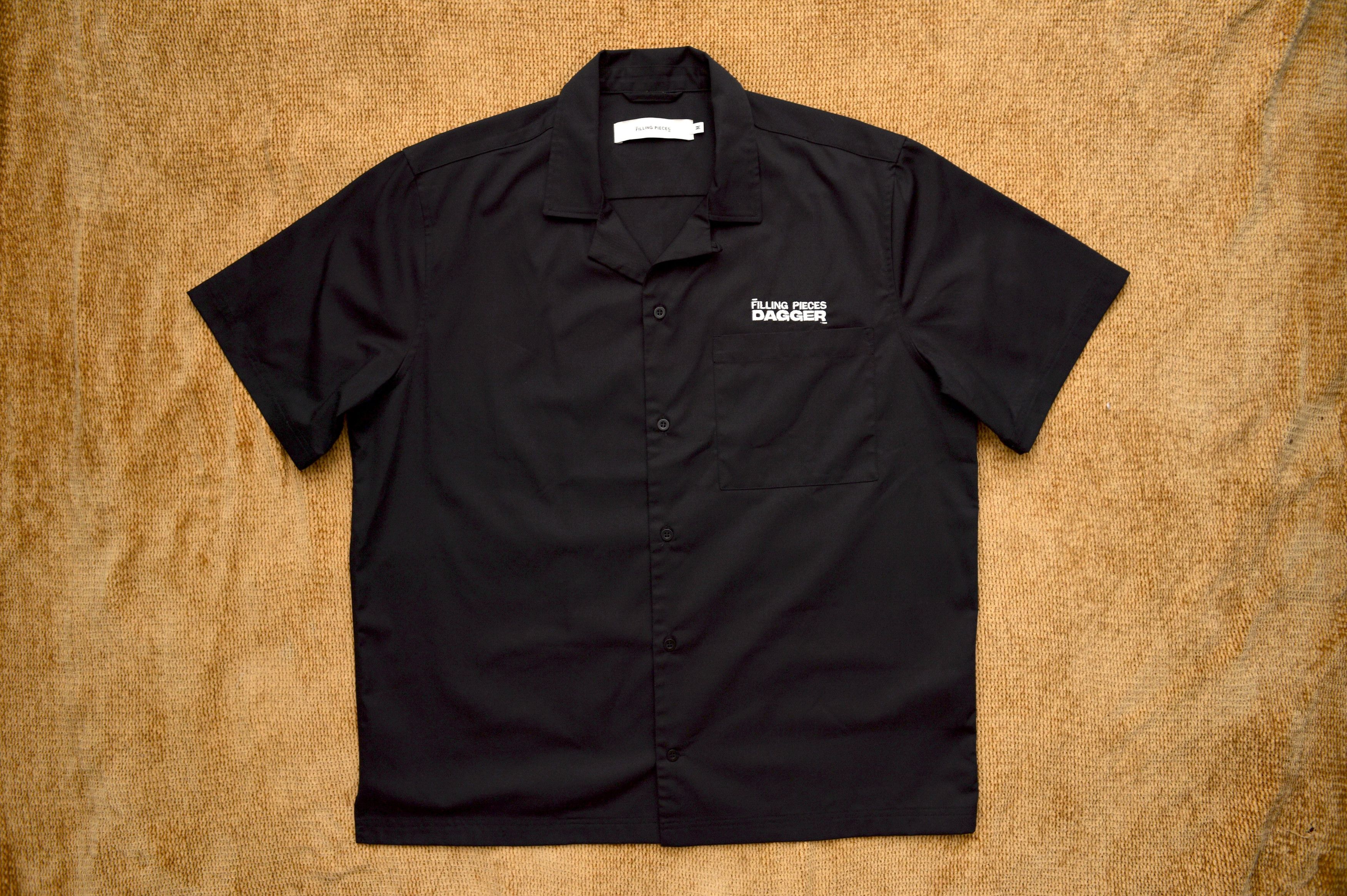 Filling Pieces dagger shirt size M