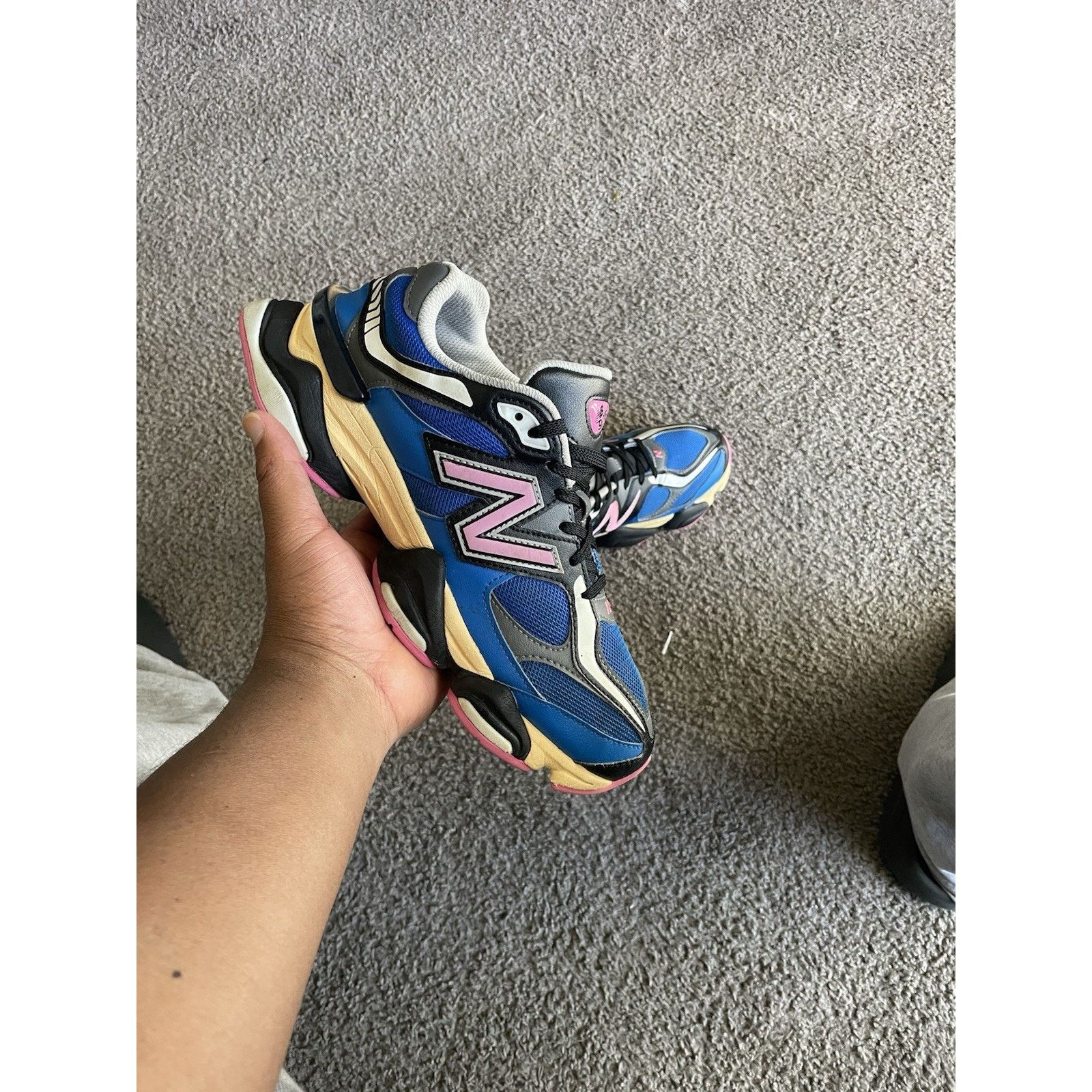 New Balance Size 9.5 - New Balance 9060 Blue Oasis Real Pink Size US 9.5 / EU 42-43 - 1 Thumbnail