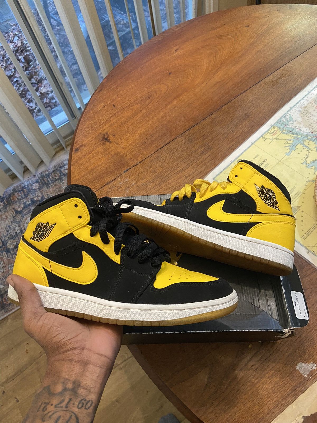 image of Jordan Nike Air Jordan 1 Retro Mid ‘New Love’ 2017 Shoes in Black, Men's (Size 8)