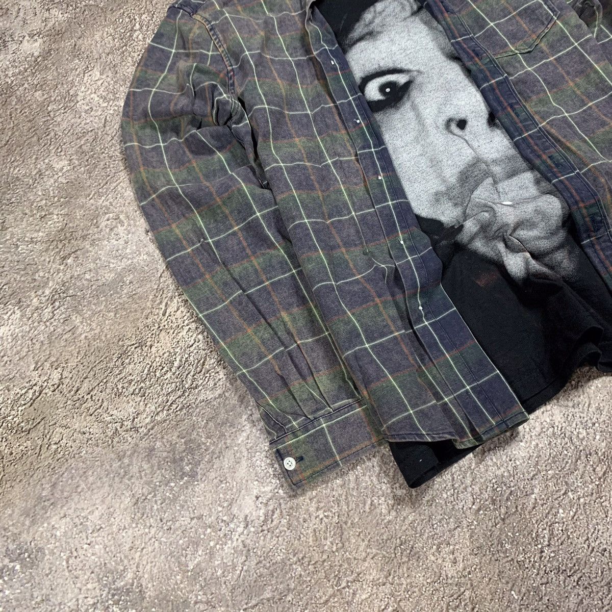 Vintage Vintage 90s Grunge Plaid Shirt Graphic Print Oversized M Size US M / EU 48-50 / 2 - 2 Thumbnail