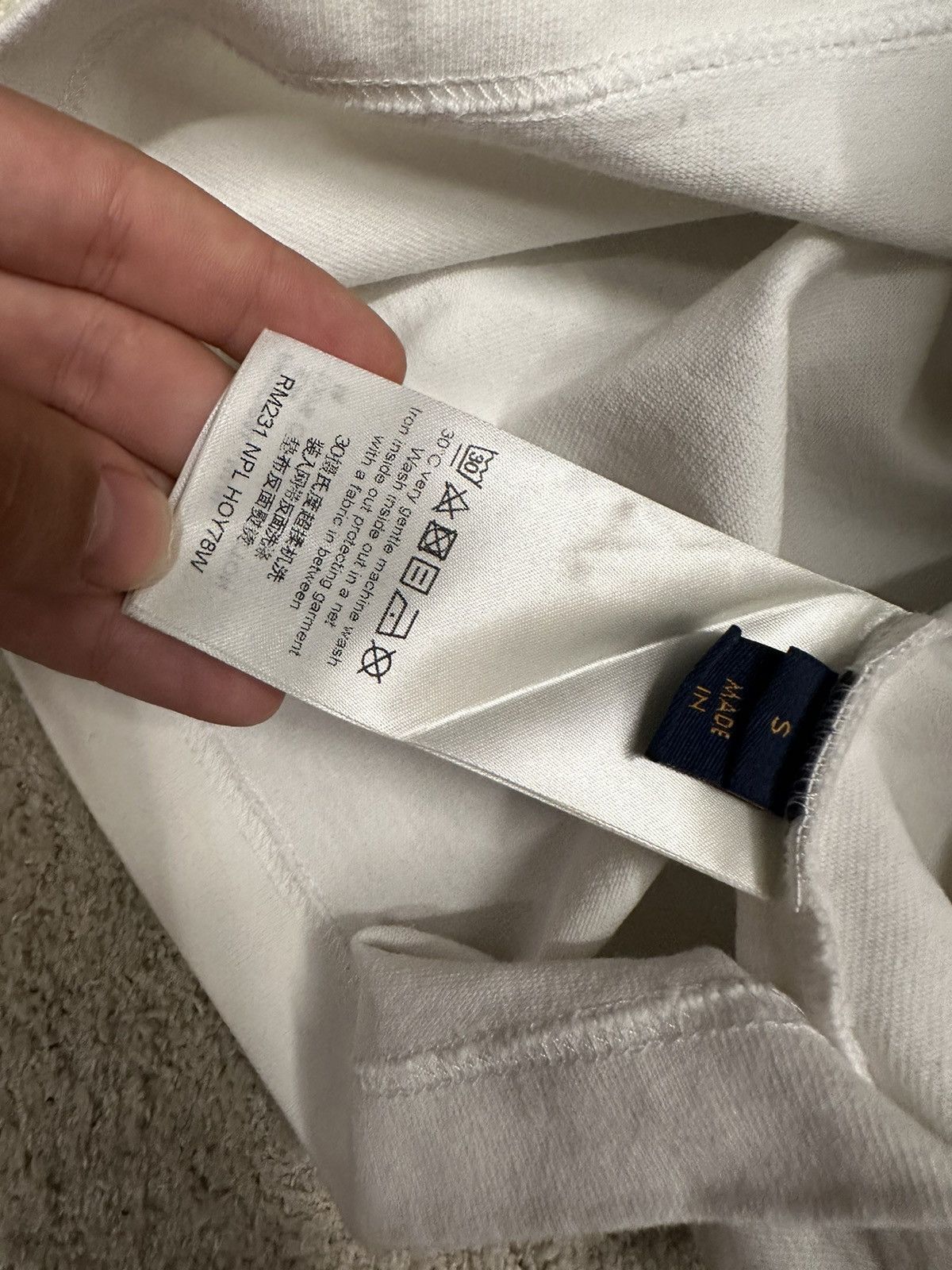 Designer × Louis Vuitton × Rainbow LV SS 23 Rainbow T-Shirt / Size S Size US S / EU 44-46 / 1 - 8 Thumbnail
