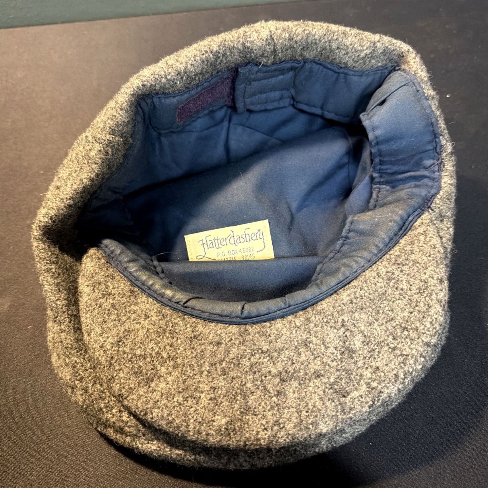 Vintage VINTAGE Hatterdashery Hat Flat Cap Grey Dark Gray USA Grandpa Dad One Size Casual Mens Womens Size ONE SIZE - 2 Thumbnail