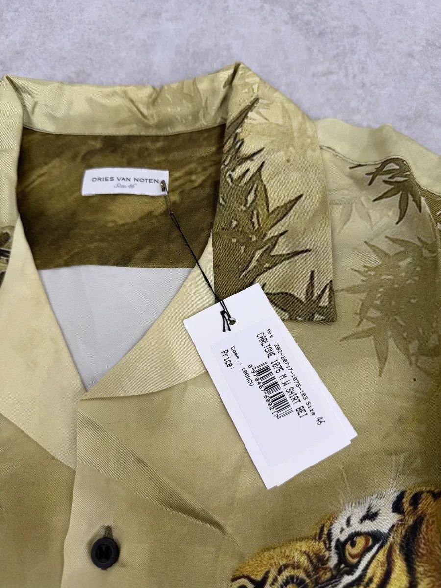 Dries Van Noten FW2020 Dries Van Noten Tiger Gold Shirt Size US S / EU 44-46 / 1 - 12 Thumbnail
