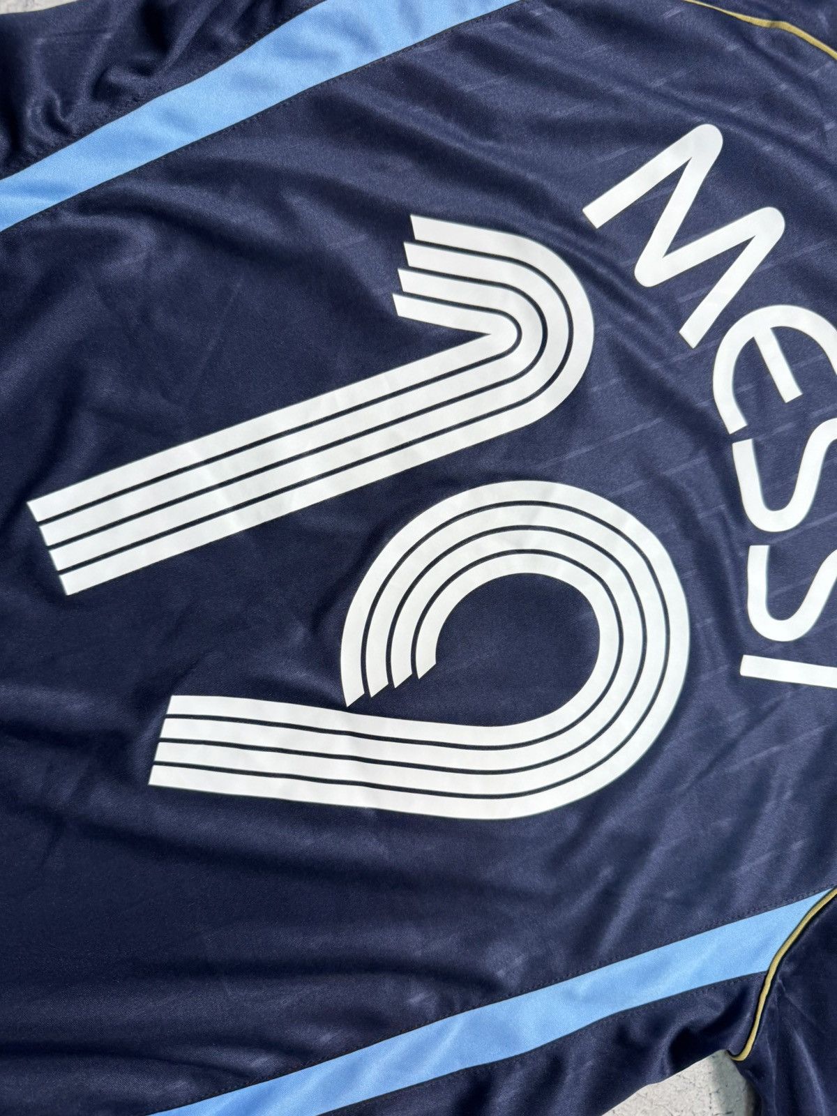 Adidas Adidas Argentina Team Lionel Messi #10 2006 Soccer Jersey Size US XL / EU 56 / 4 - 10 Thumbnail