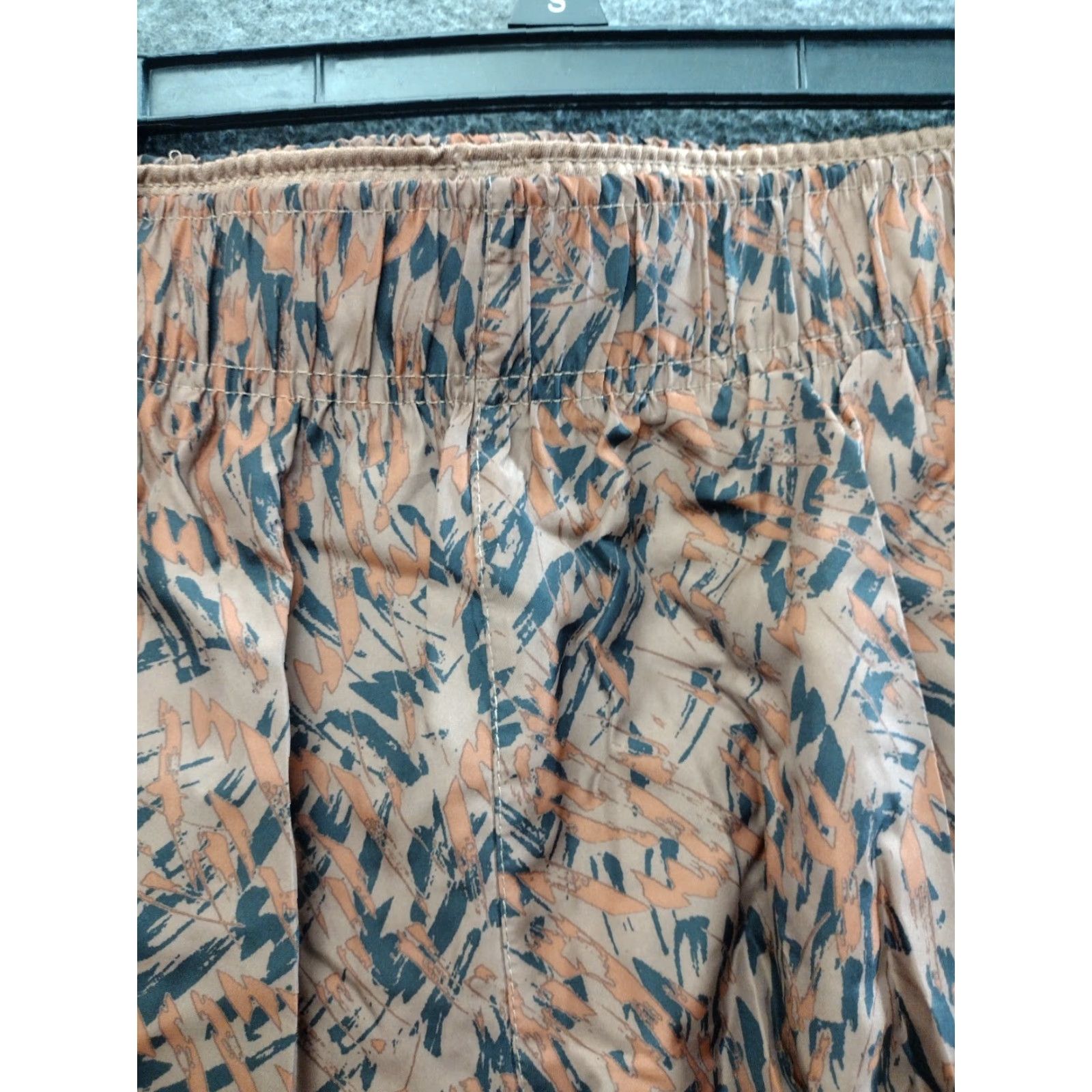 Athletic Works Athletic Works Shorts Women's XL Running Active Liner Brown Black Multicolor Inseam 2.0 in. Solid Wind Shorts Athletic Size 40" / US 18 - 3 Thumbnail