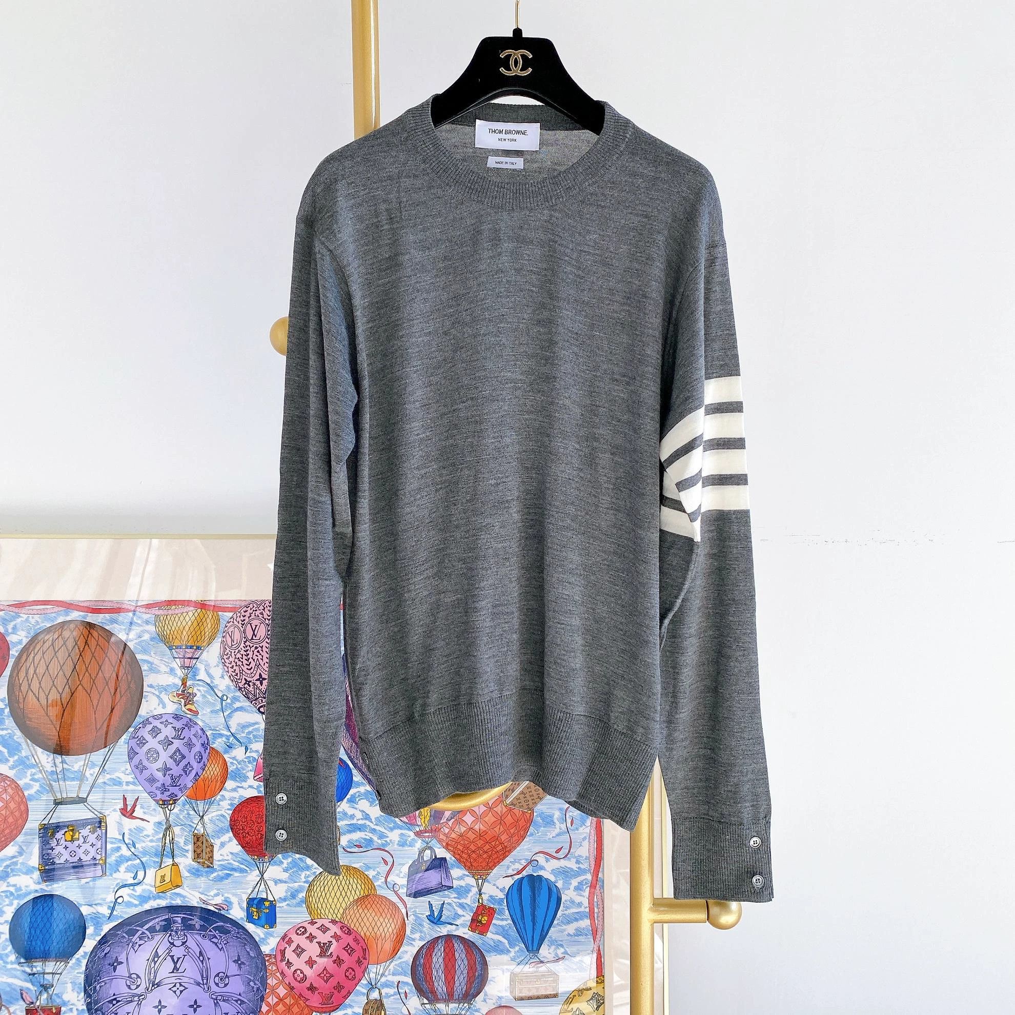 Thom Browne TB Gray Crewneck Knit Sweater US 2 Pre-owned Size XS / US 0-2 / IT 36-38 - 1 Thumbnail